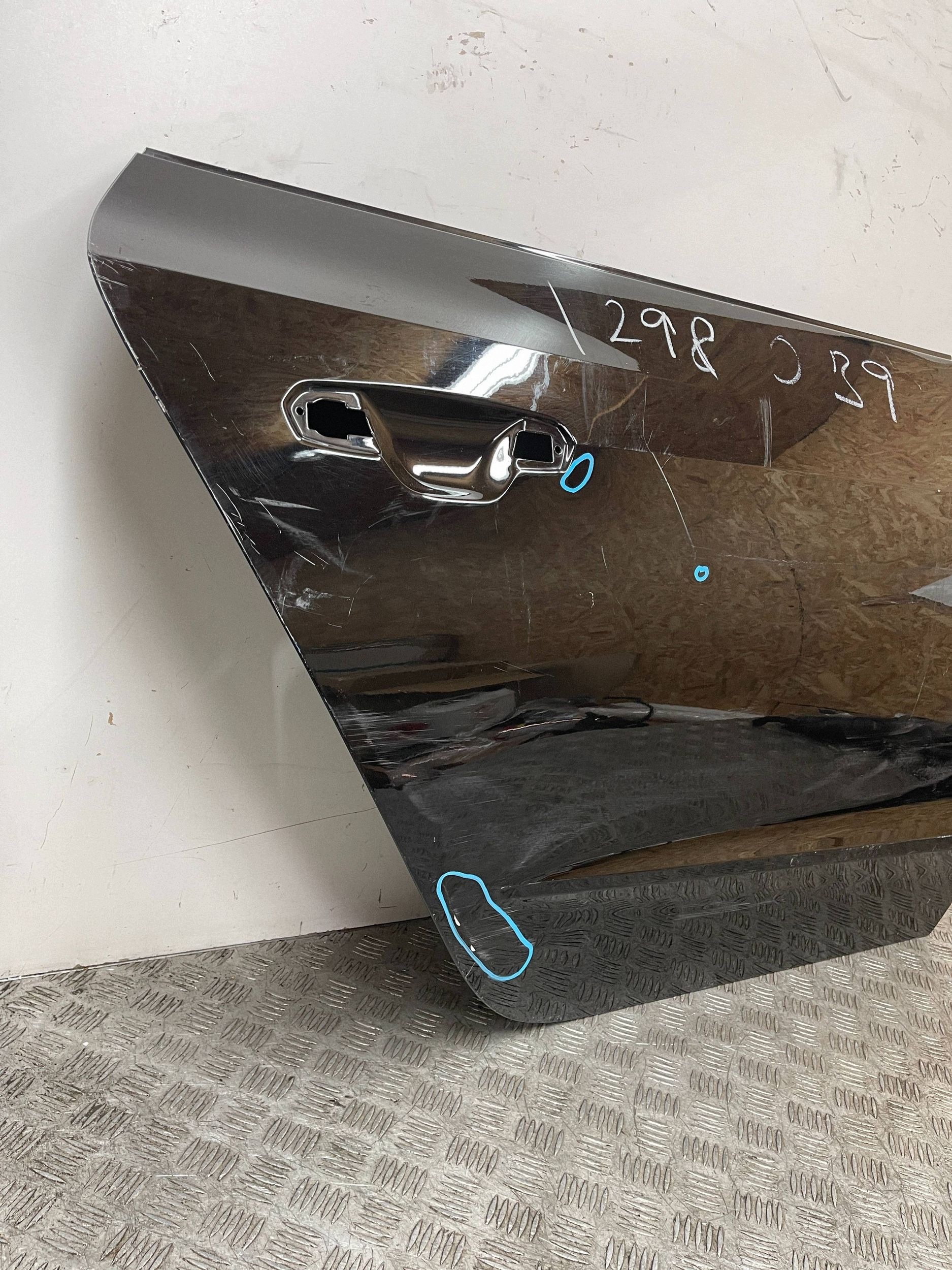door rear. rear part right right AUDI A7 C8 4K8 18