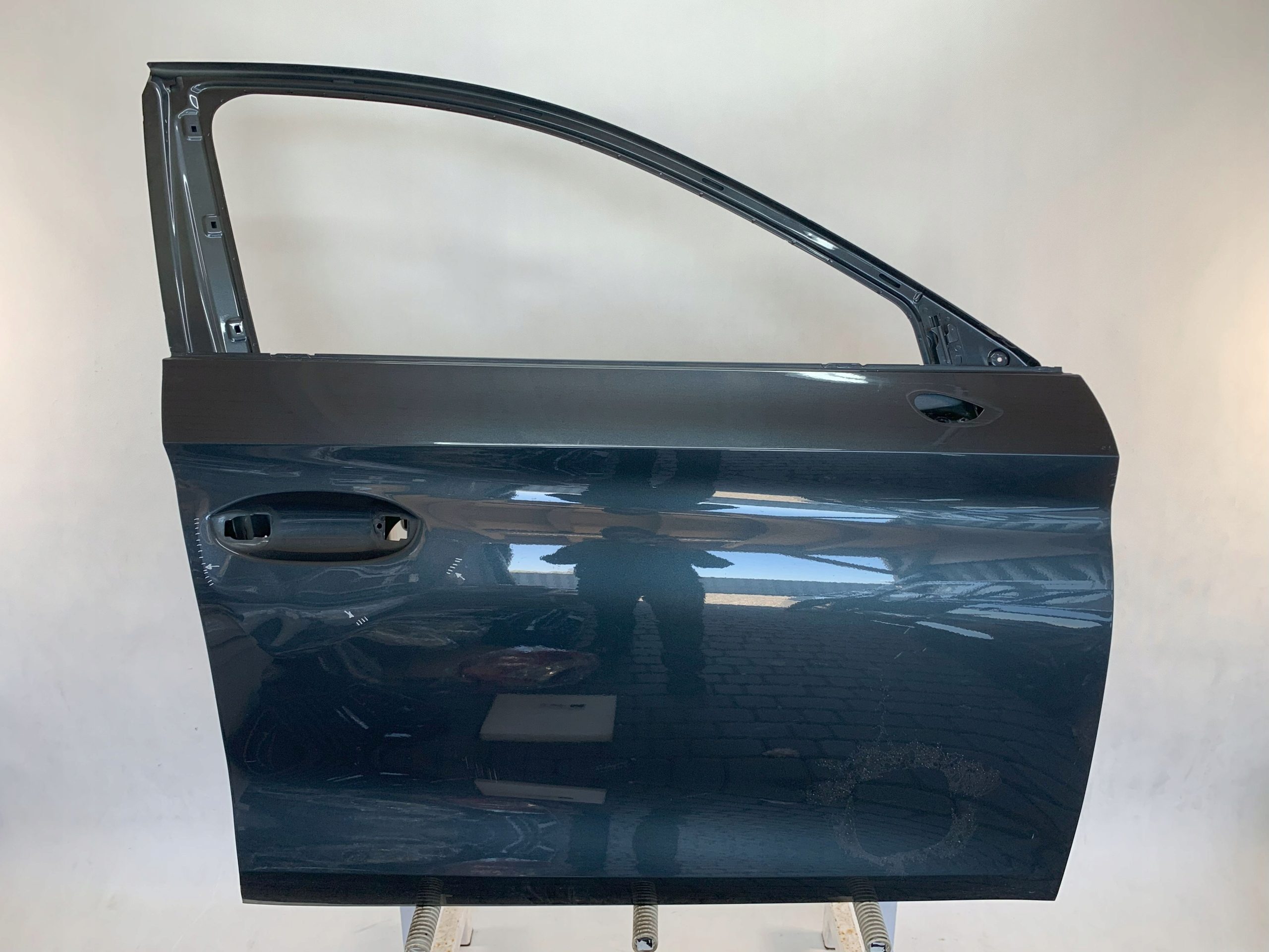 door right front Seat Leon 4 IV 20r 5FA831312 right front 03.25