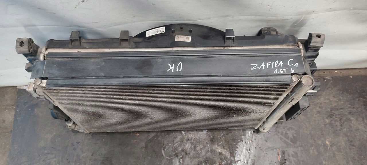 chladiče ventilátor Opel Zafira C 1,6 TB