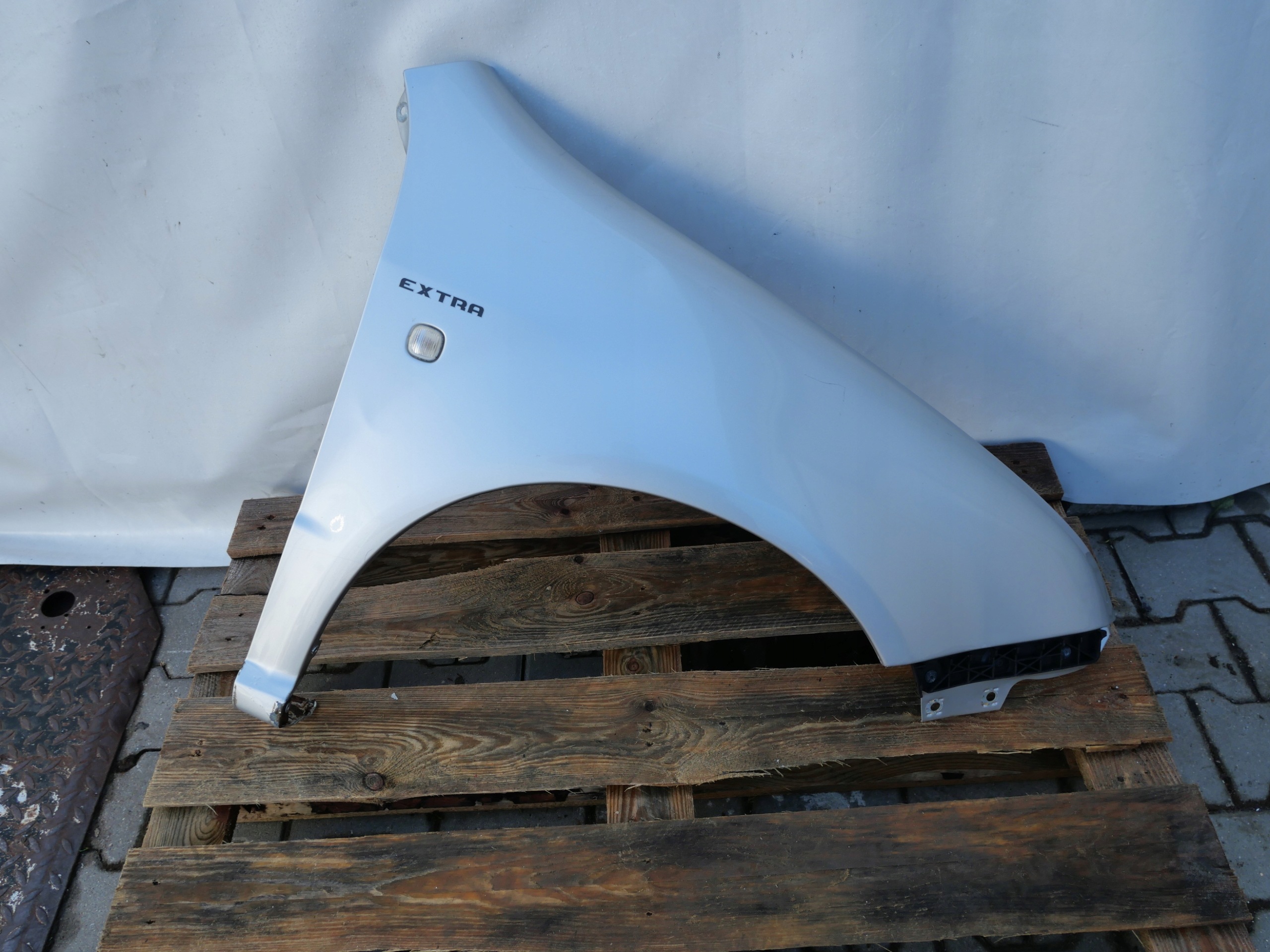 fender right front front SKODA FABIA 1 and