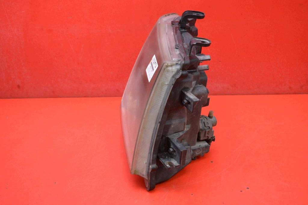 REFLEKTOR right light front EU 26010-EB30A NISSAN NAVARA 3 III D40 05-10