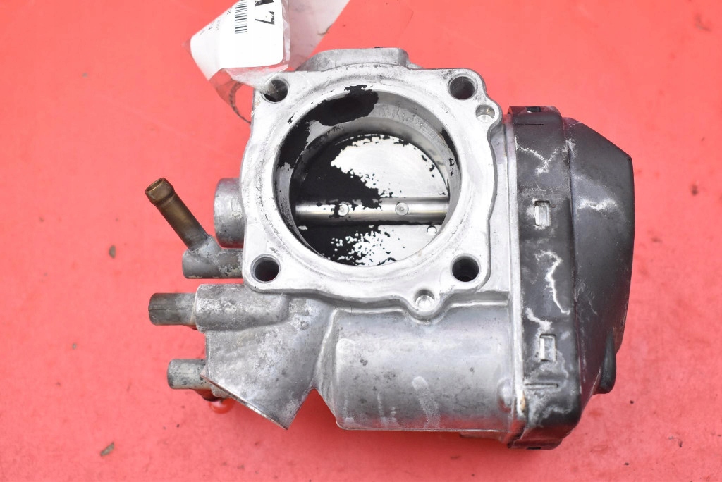 Valvola a farfalla 06A133062A VW PASSAT B5 1.9 TDI 130 KM 00-05