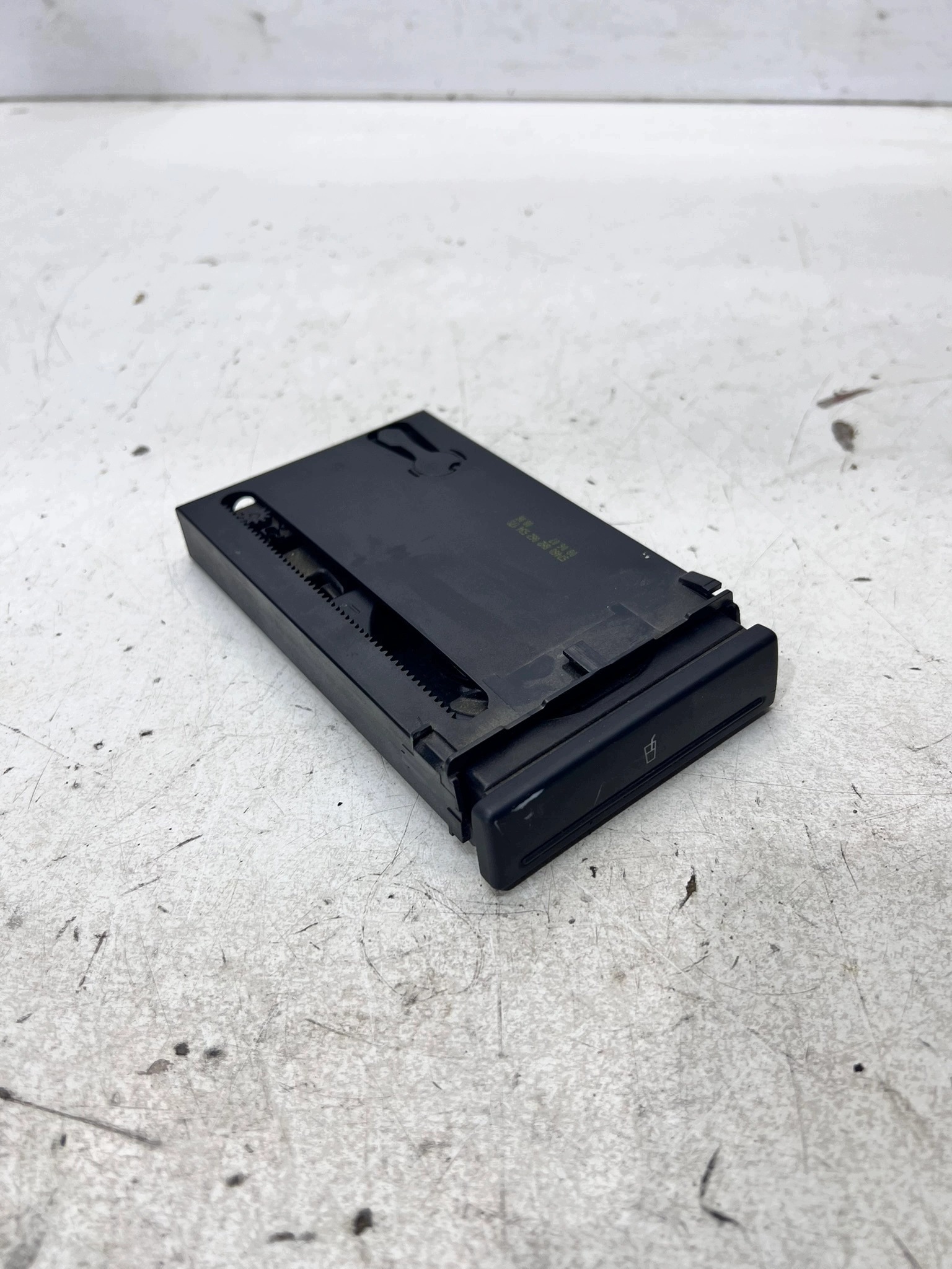 bracket passenger compartment for KUBKI AUDI A4 B6 B7 CABRIO 8H2862534