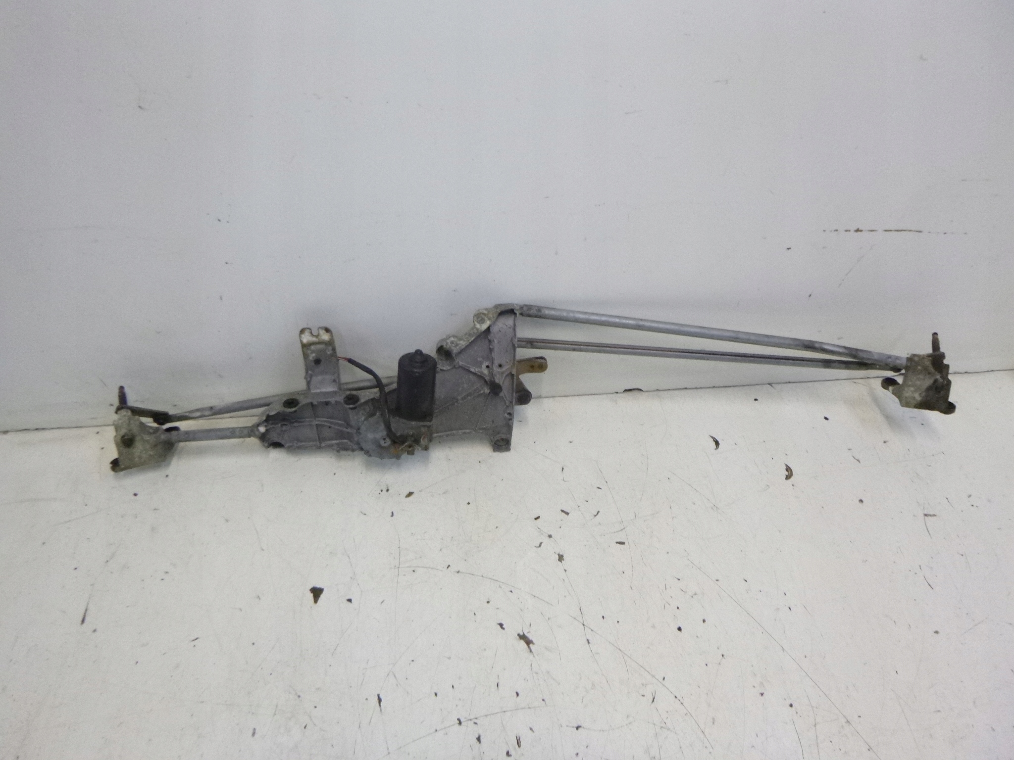 wiper mechanism front Citroen C8 2001r.