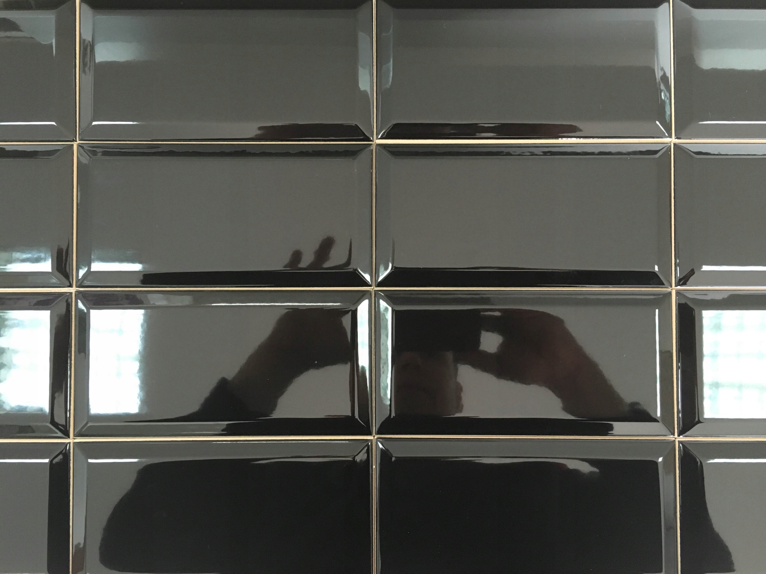 Płytki kafle Czarne Nero 10x20 ściana Tamoe Parady Typ glazura