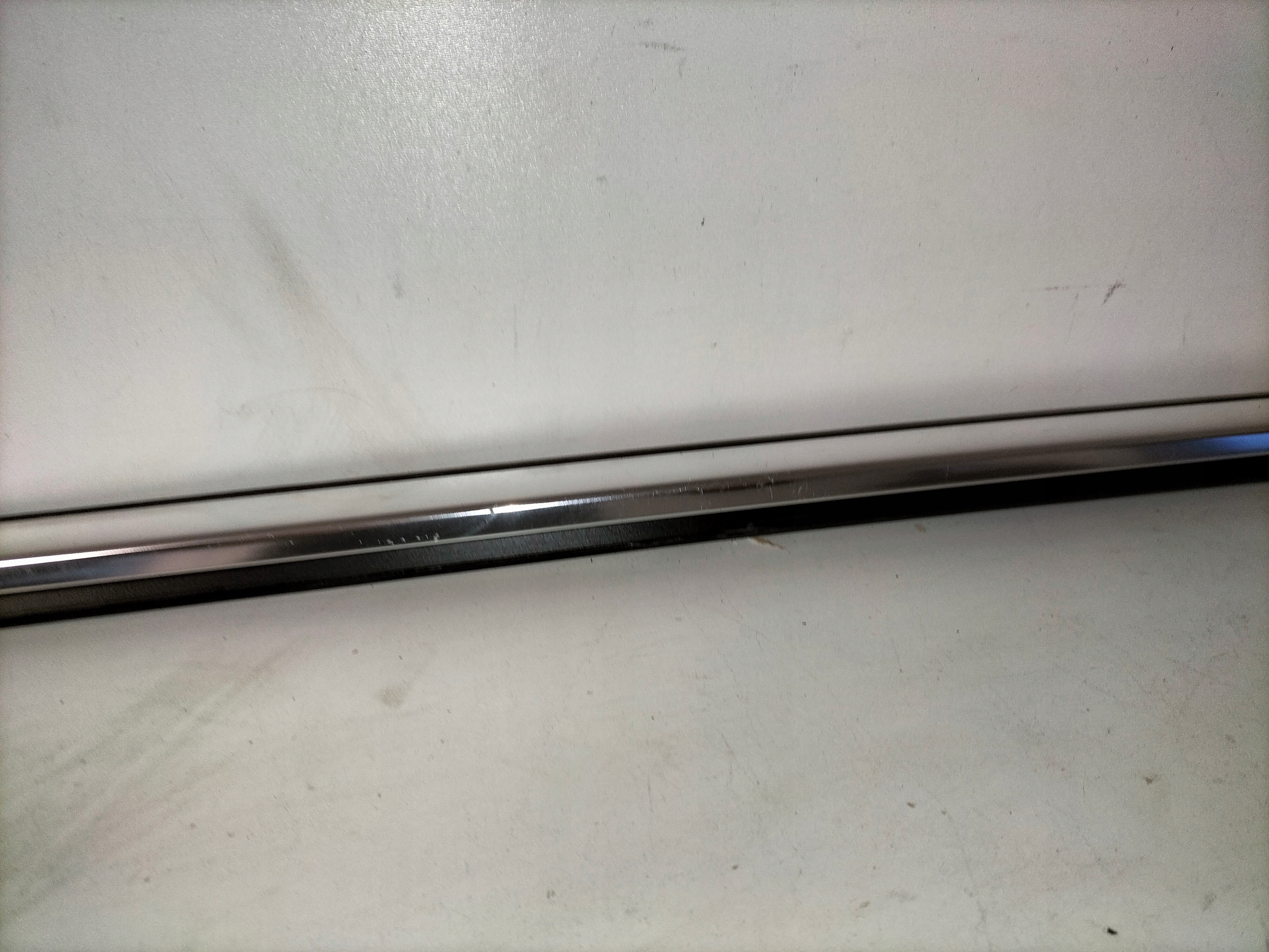 moulding dust door przednich front left SKODA KODIAQ 16