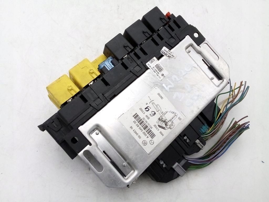 Mercedes S klasa W220 lift FL module control unit SAM A0325458232