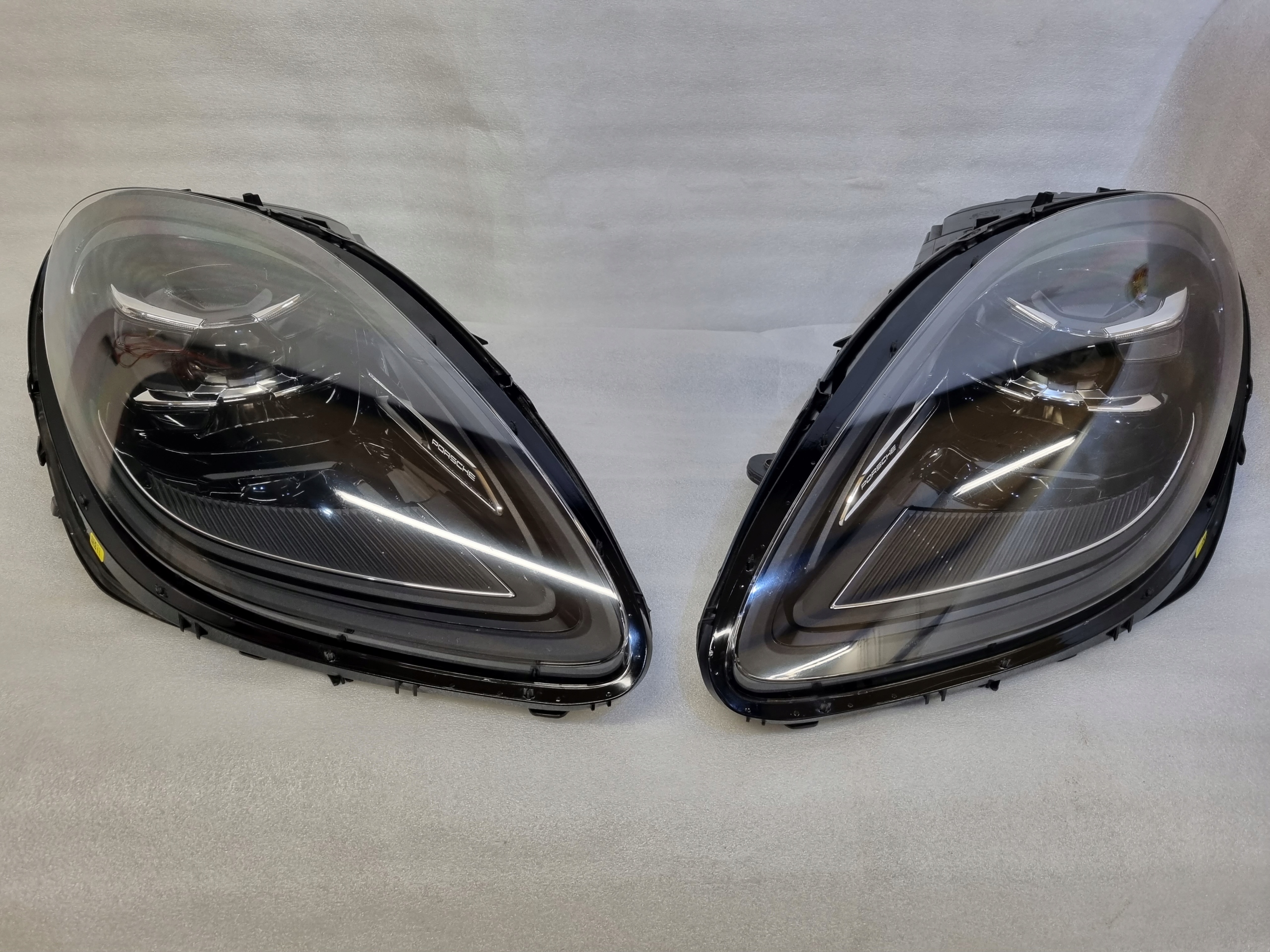 Porsche Macan5b Фари Ліва Права Повний комплект Led PDLS