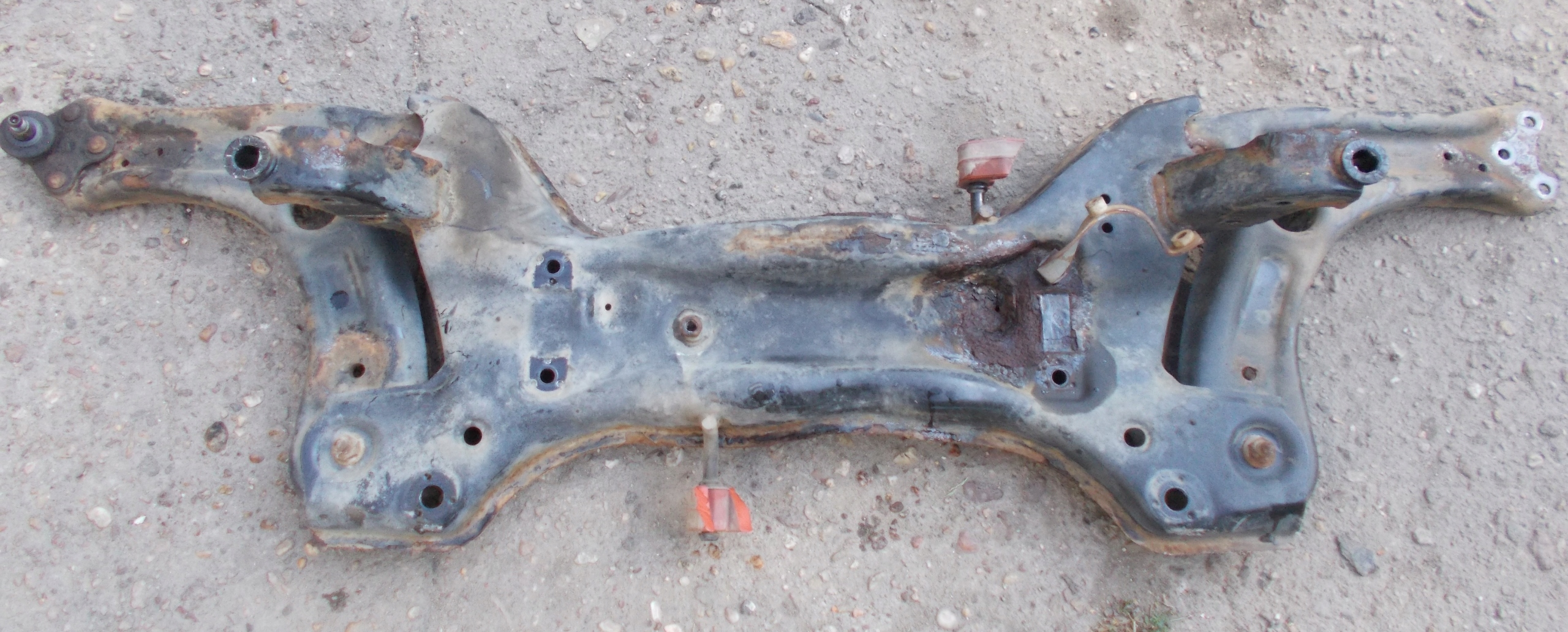 SKODA ROOMSTER 09R 1.6B axle beam subframe