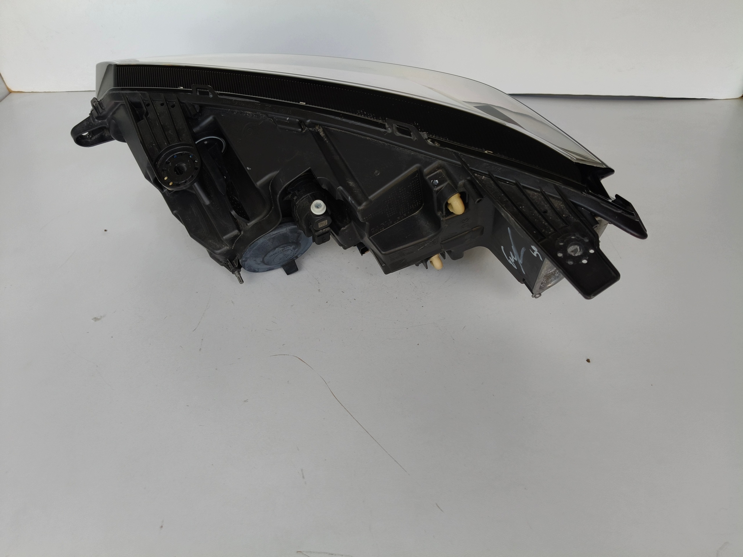 light right REFLEKTOR DACIA SANDERO III 20- LOGAN JOGGER FULL LED