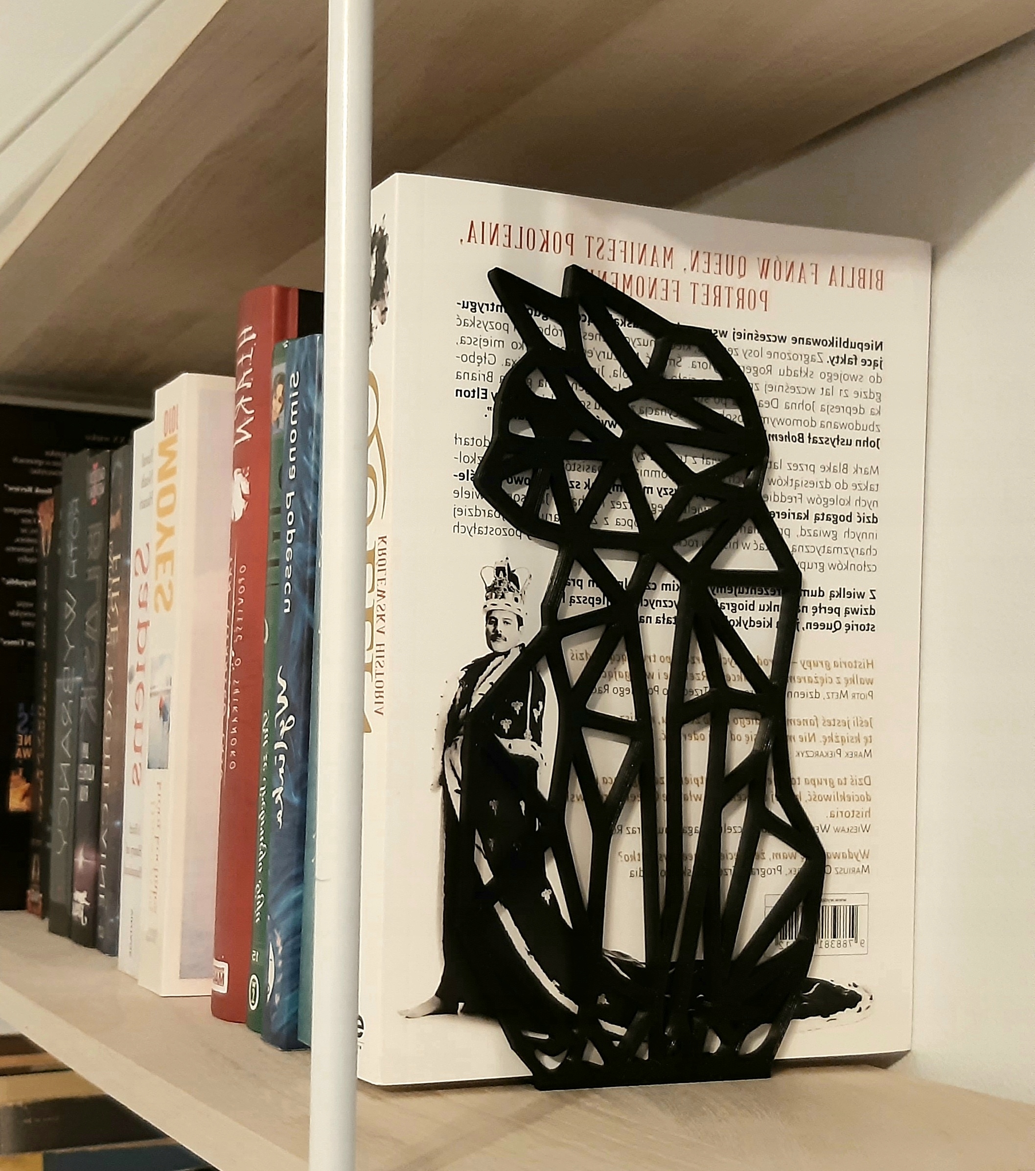 PODPÓRKA DO KSIĄŻEK STOJAK NA KSIĄŻKI KOT II 20cm Kolor czarny