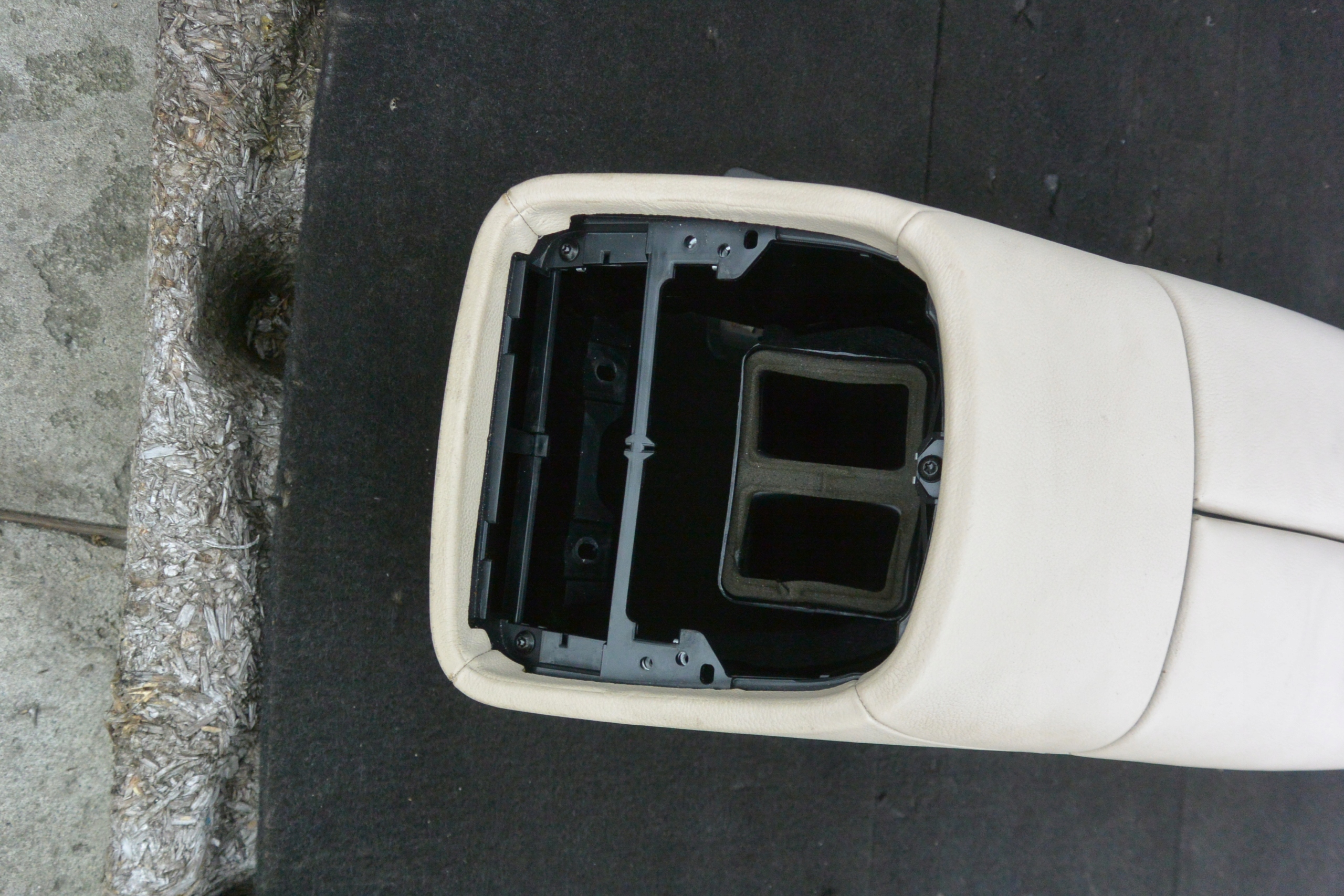 TUNEL MITTE MASERATI QUATTROPORTE VI