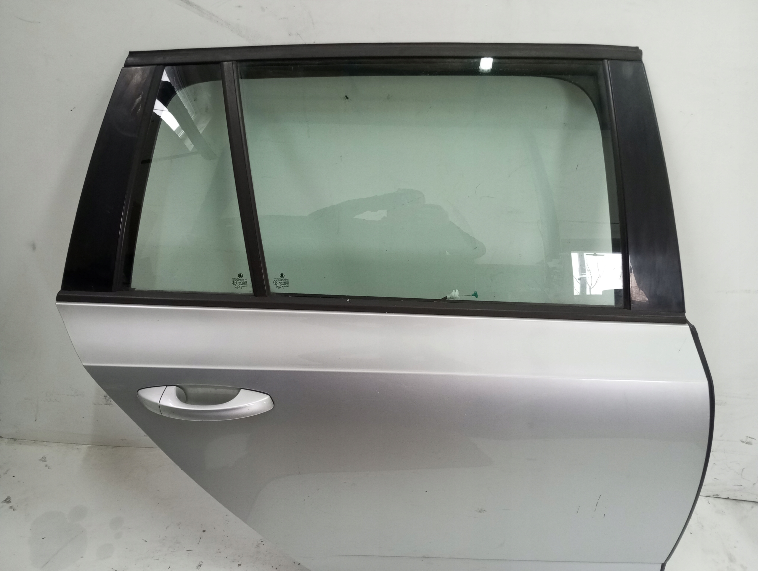 door right rear. SKODA OCTAVIA 5E9 KOMBI