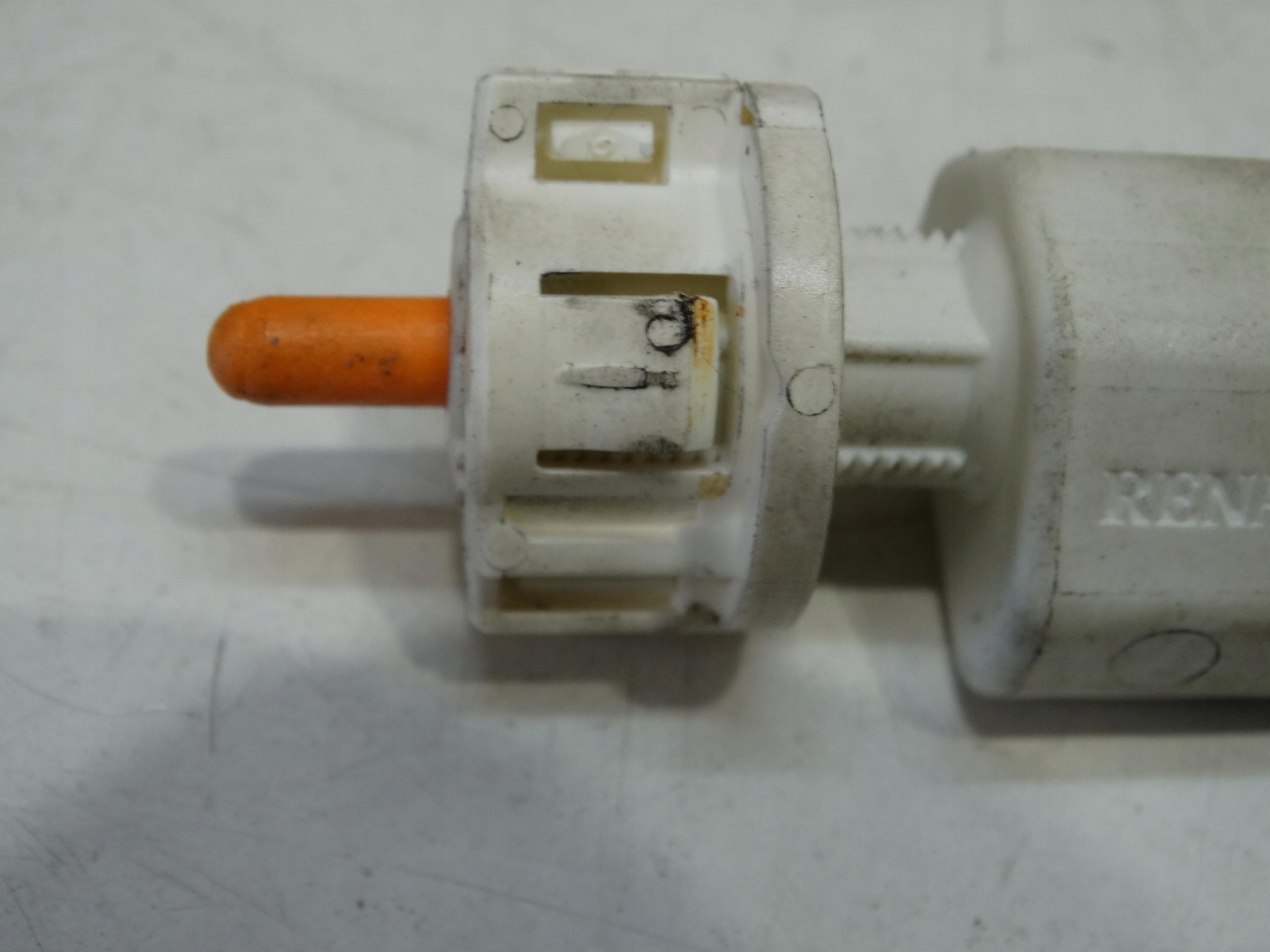 Sensor PEDALU STOP Bremse RENAULT SCENIC III 09-13R. 253200005R