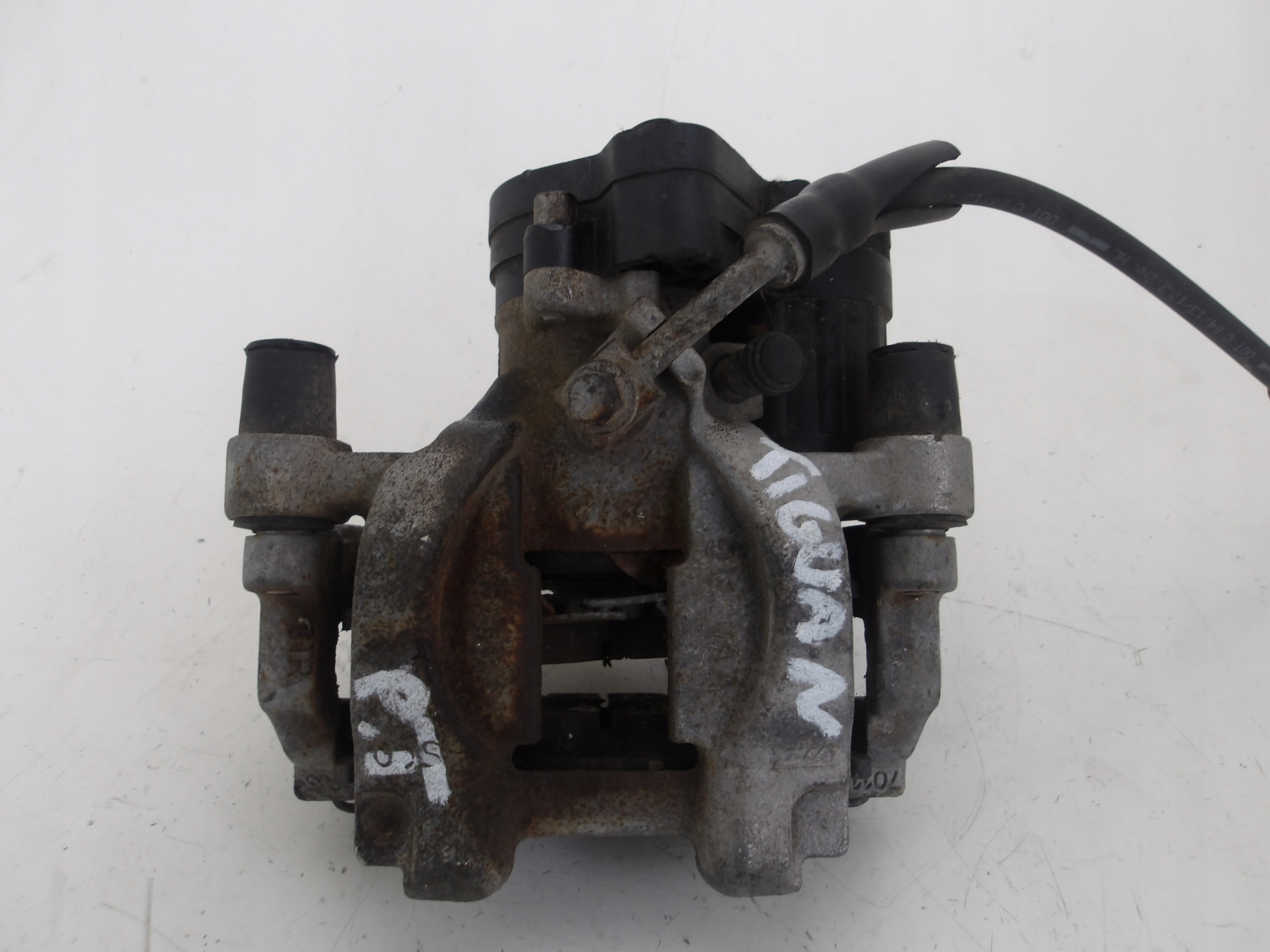 VW TIGUAN II 5NA 2016- caliper brake rear left electrical rear part OE