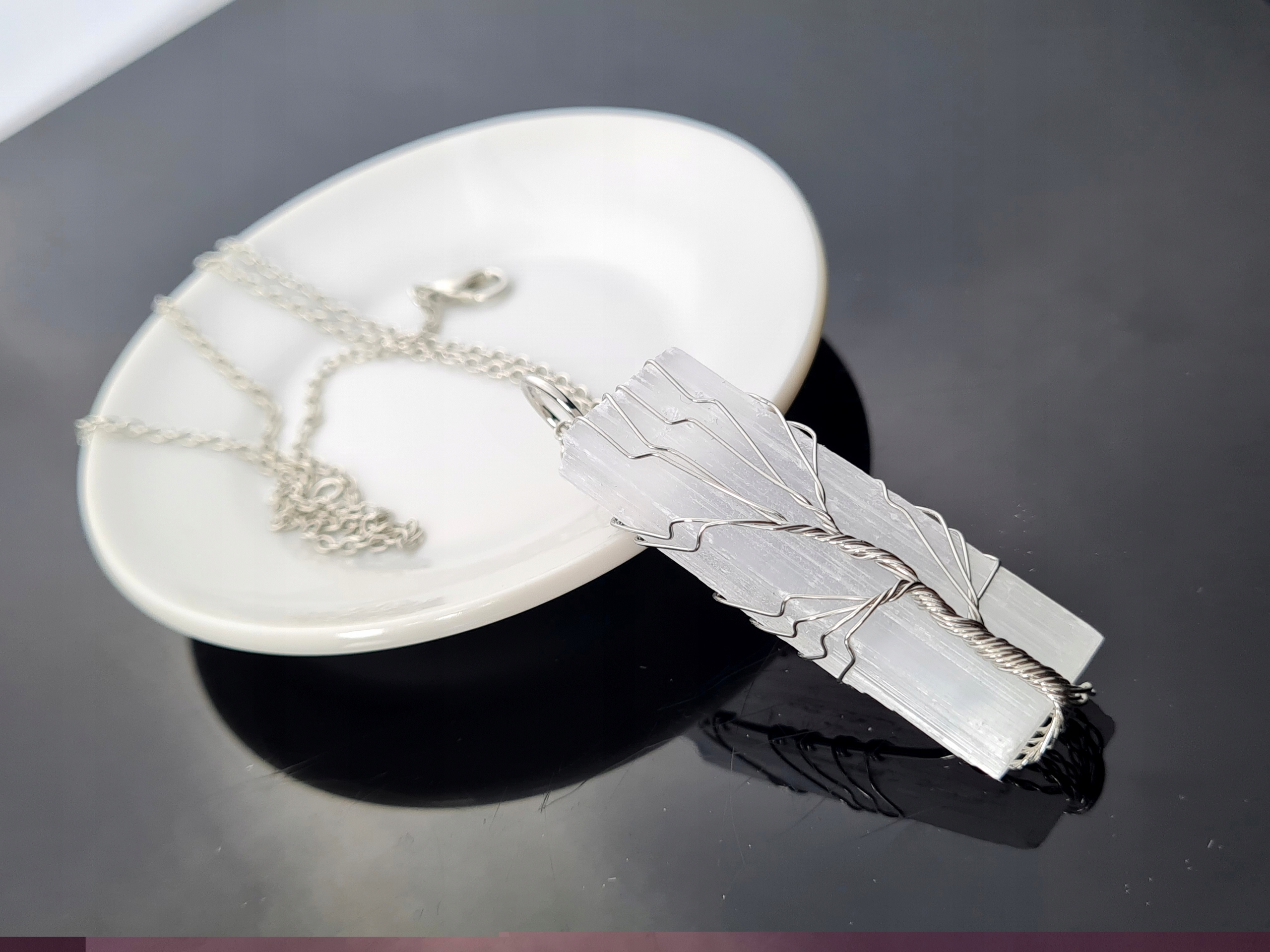 Přívěsek Selenit Strom štěstí života Amulet