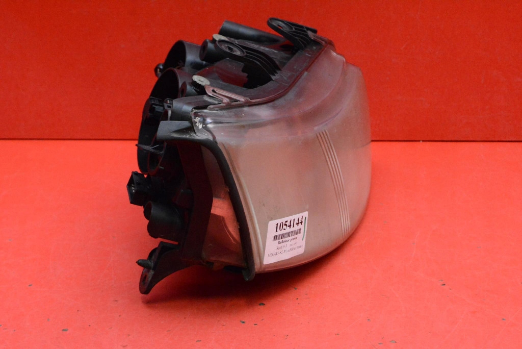 REFLEKTOR right light front EU 155820 SAAB 9-3 2 II 02-07