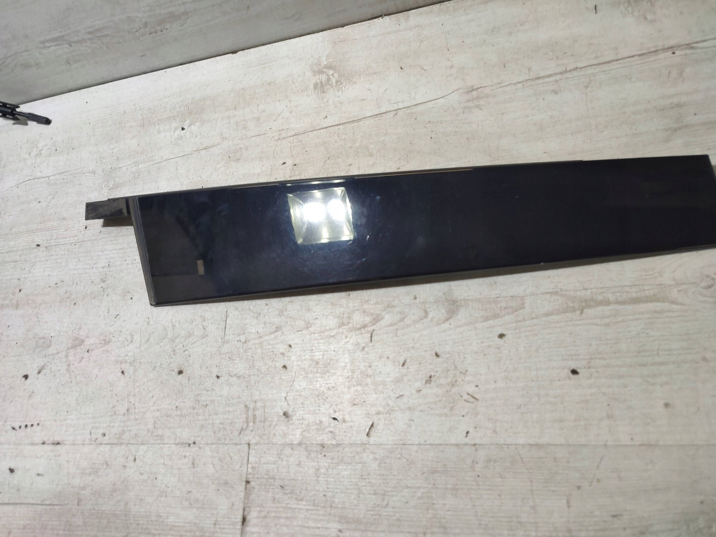 Mercedes-Benz GLK (X204) 2013 front left moulding door przednich