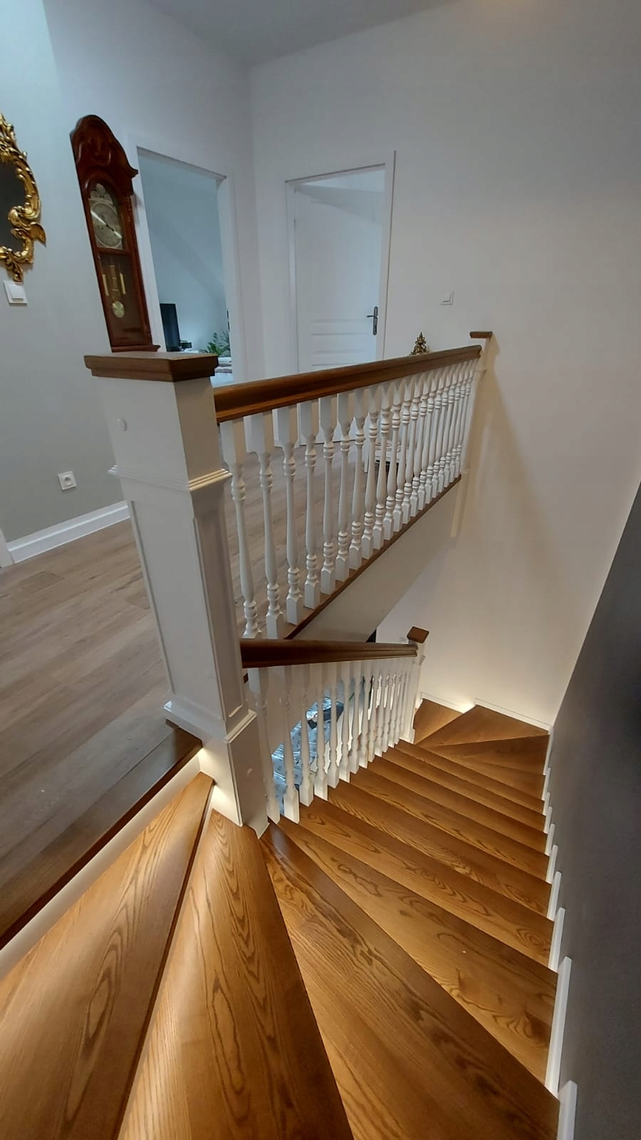 TAŚMA led COB 24V 8W profesjonalna 320 diod/m CRI >90 dzienna 4000K EAN (GTIN) 5906358301149