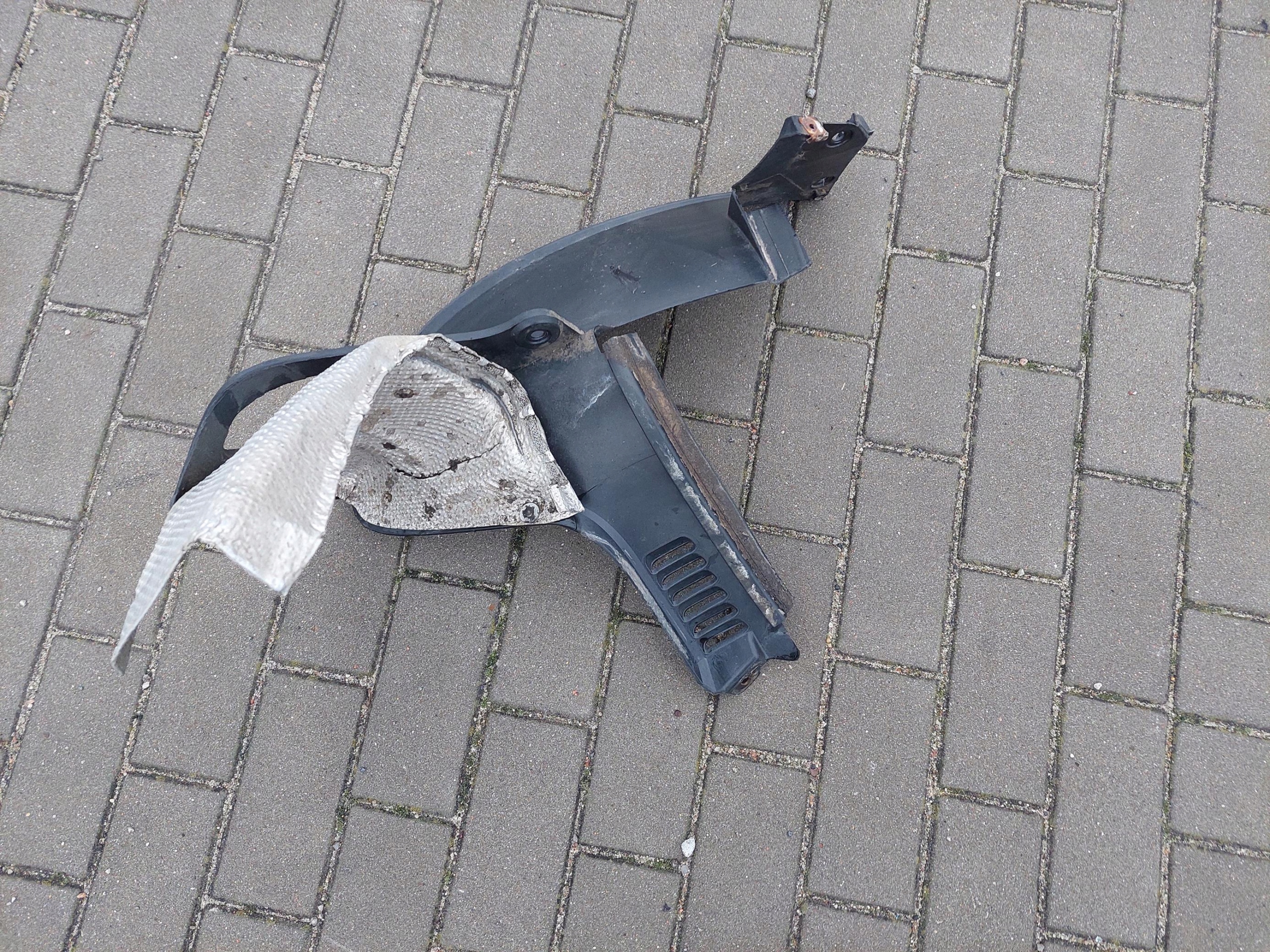 mudguard rear part left rear. left cover TERMICZNA PORSCHE BOXSTER CAYMAN S 987