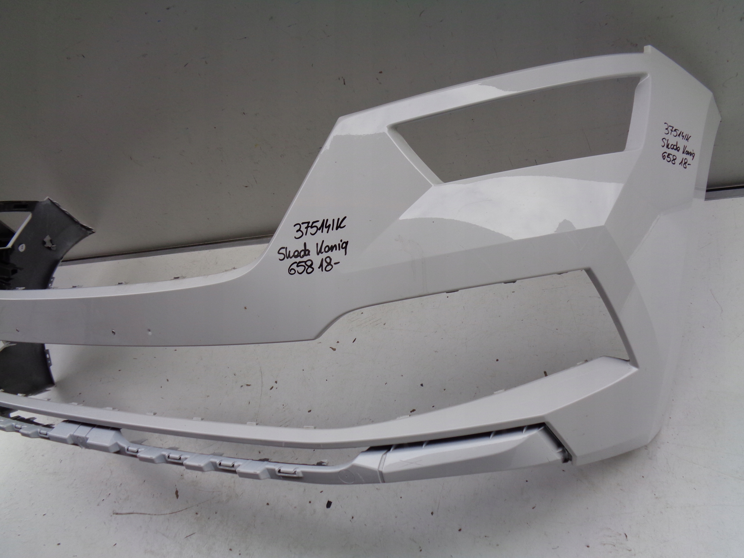 frontstoßstange SKODA KAMIQ 658 18- NR 37514