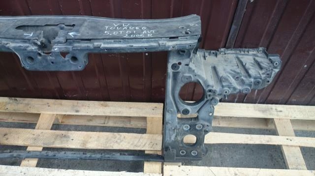 PAS PRZEDNI WZMOCNIENIE VW TOUAREG 04R TUREK WLKP Typ samochodu Samochody osobowe