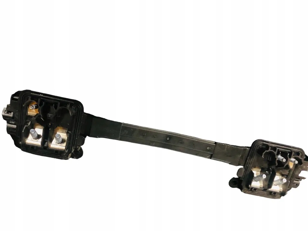 MERCEDES W205 рельс тока 2055452201