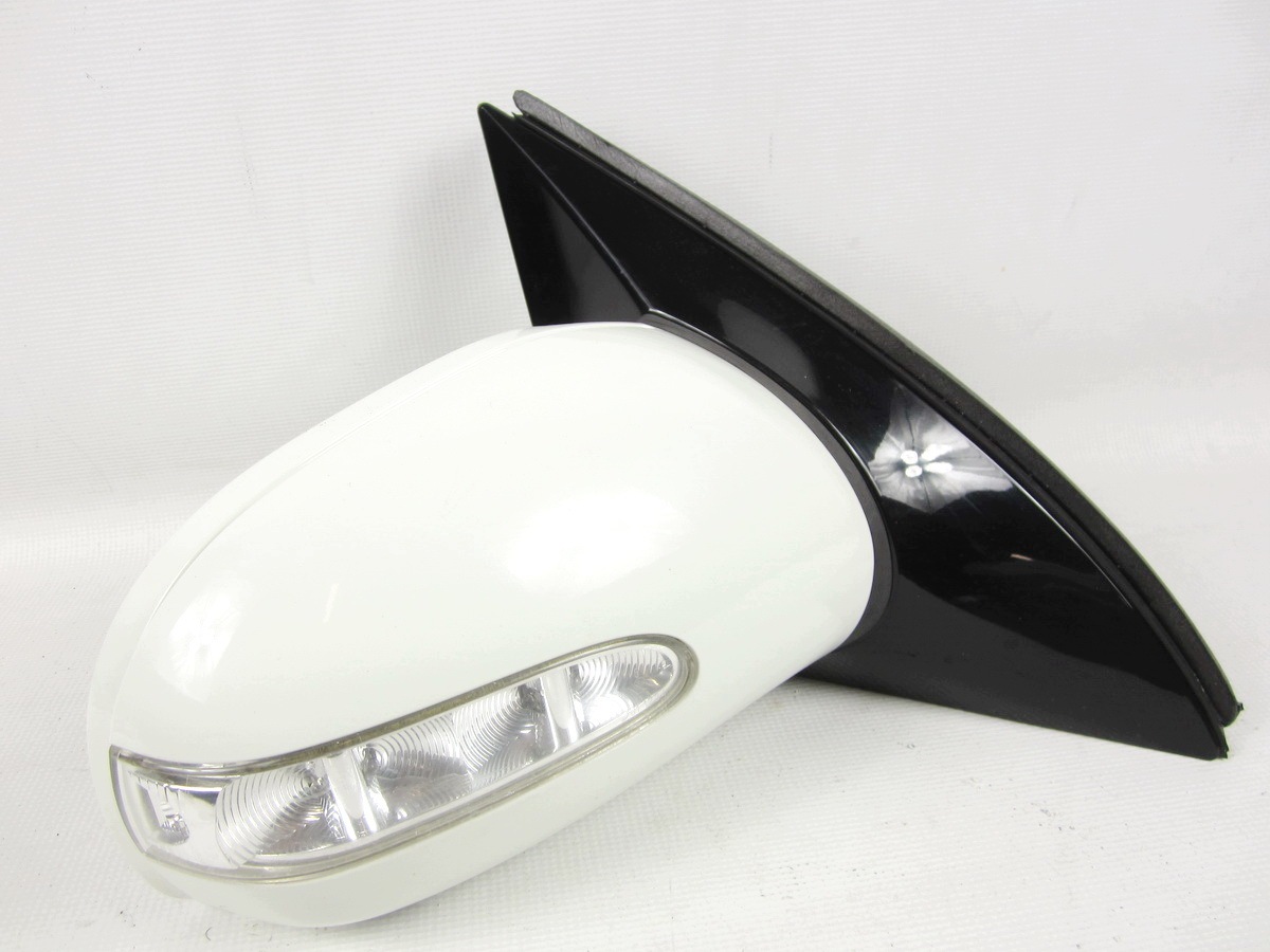 mirror right 15 pin Mercedes W251 R-klasa 650 EU