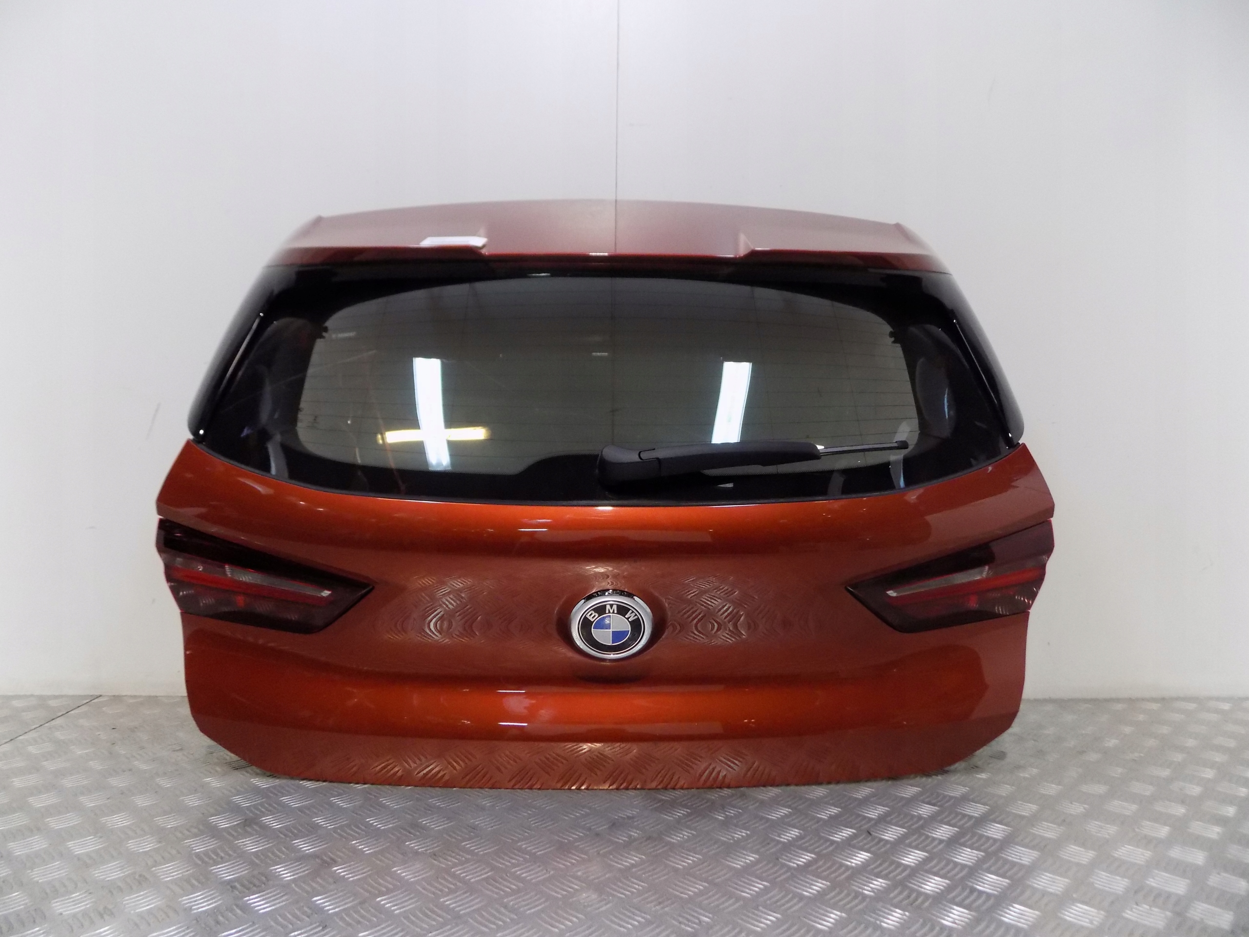 BMW X2 F39 boot doors rear part lights C1X