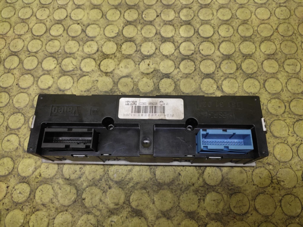 OPEL VECTRA C PANEL klími klimatizaci 13212340