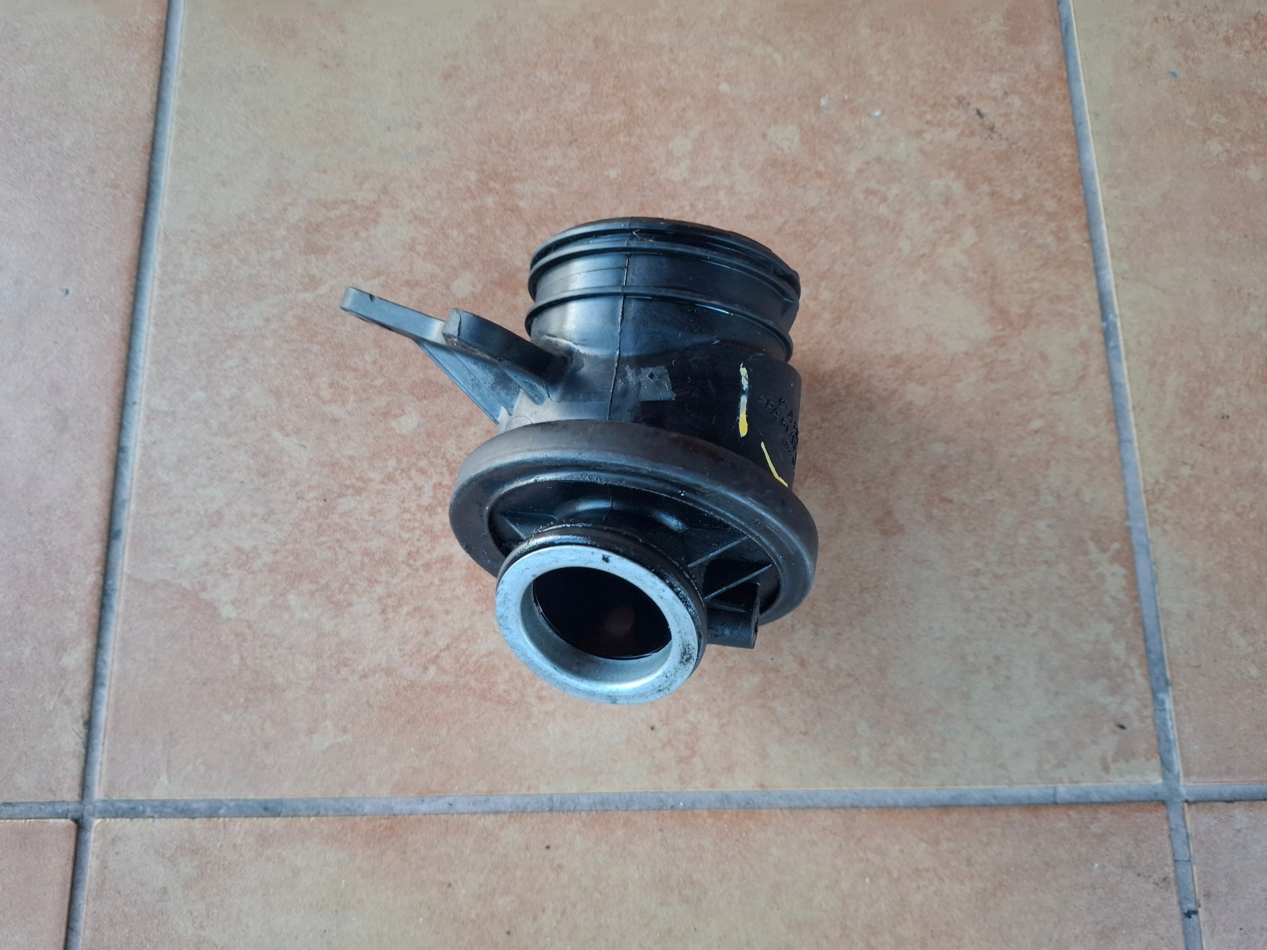 schalldämpfer geräusche MERCEDES A6110981807