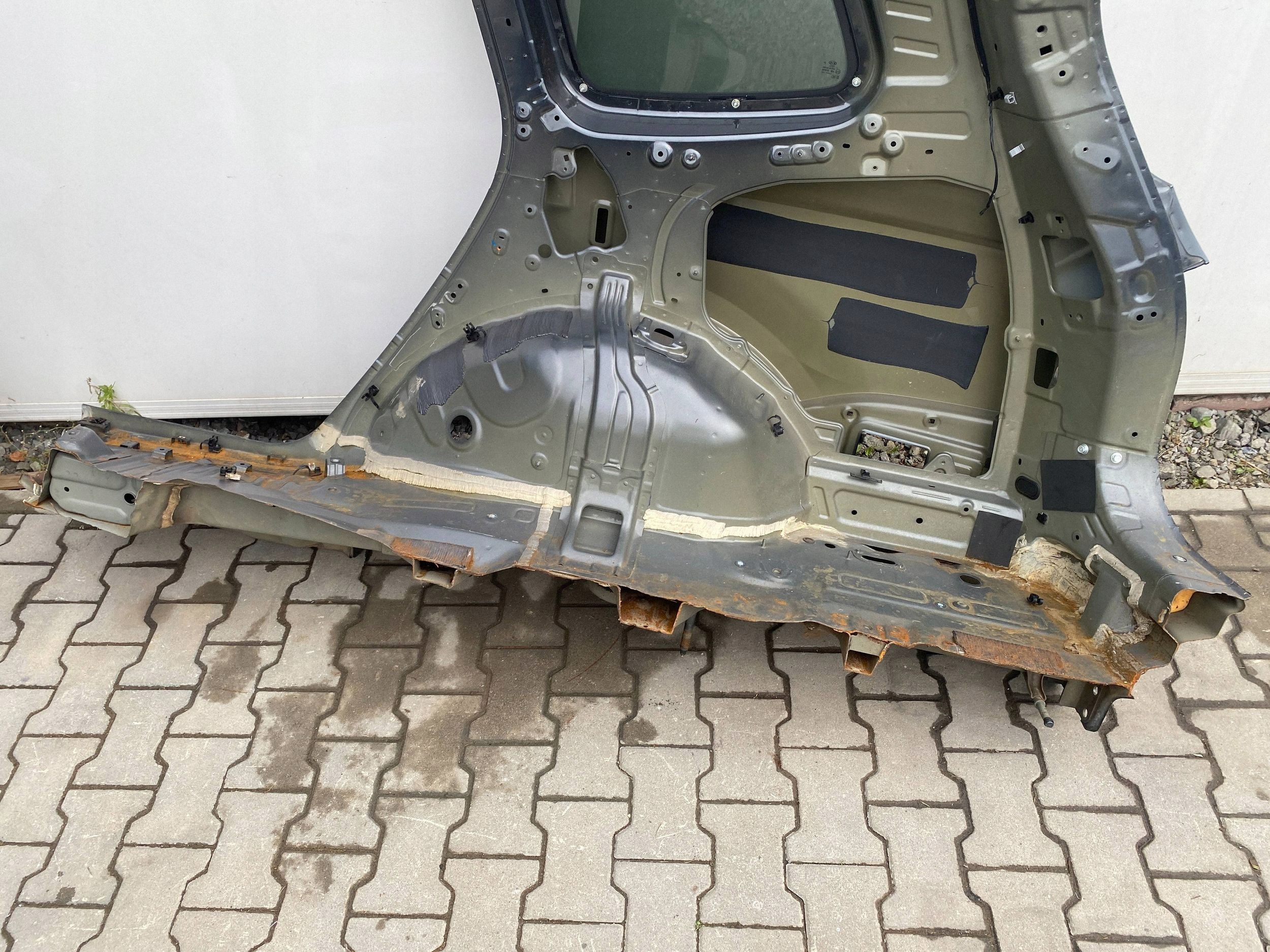 quarter rear right KIA Telluride 2020+