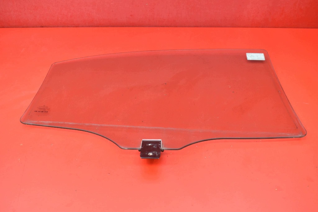 window side left rear part rear MERCEDES S-KLASA W221 LONG 05-09