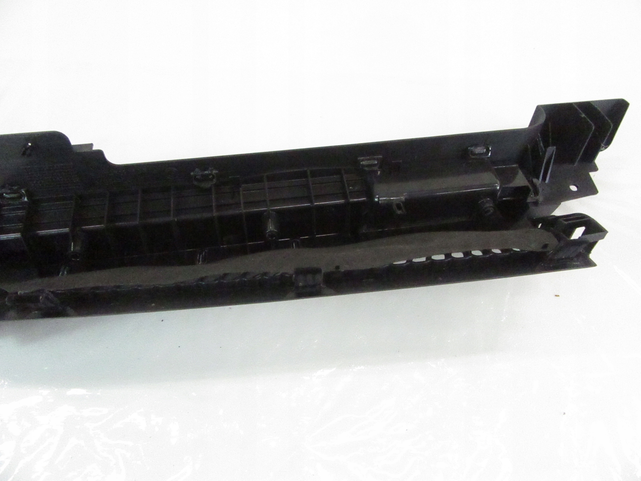 bracket holder rolety boot left rear part BMW e53 X5