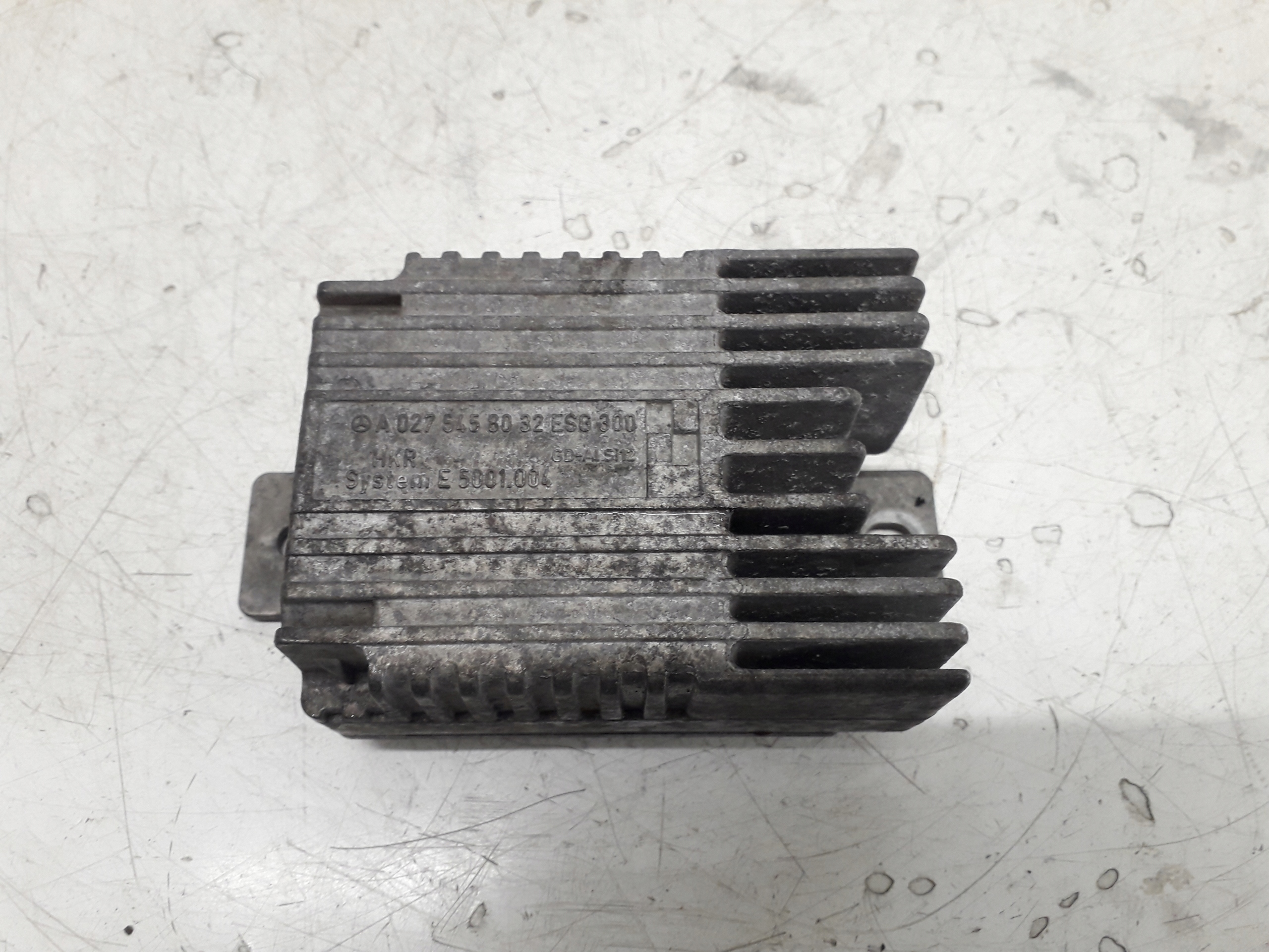 MERCEDES A KLASA W168 MODUŁ STEROWNIK WENTYLATORA A0275458032