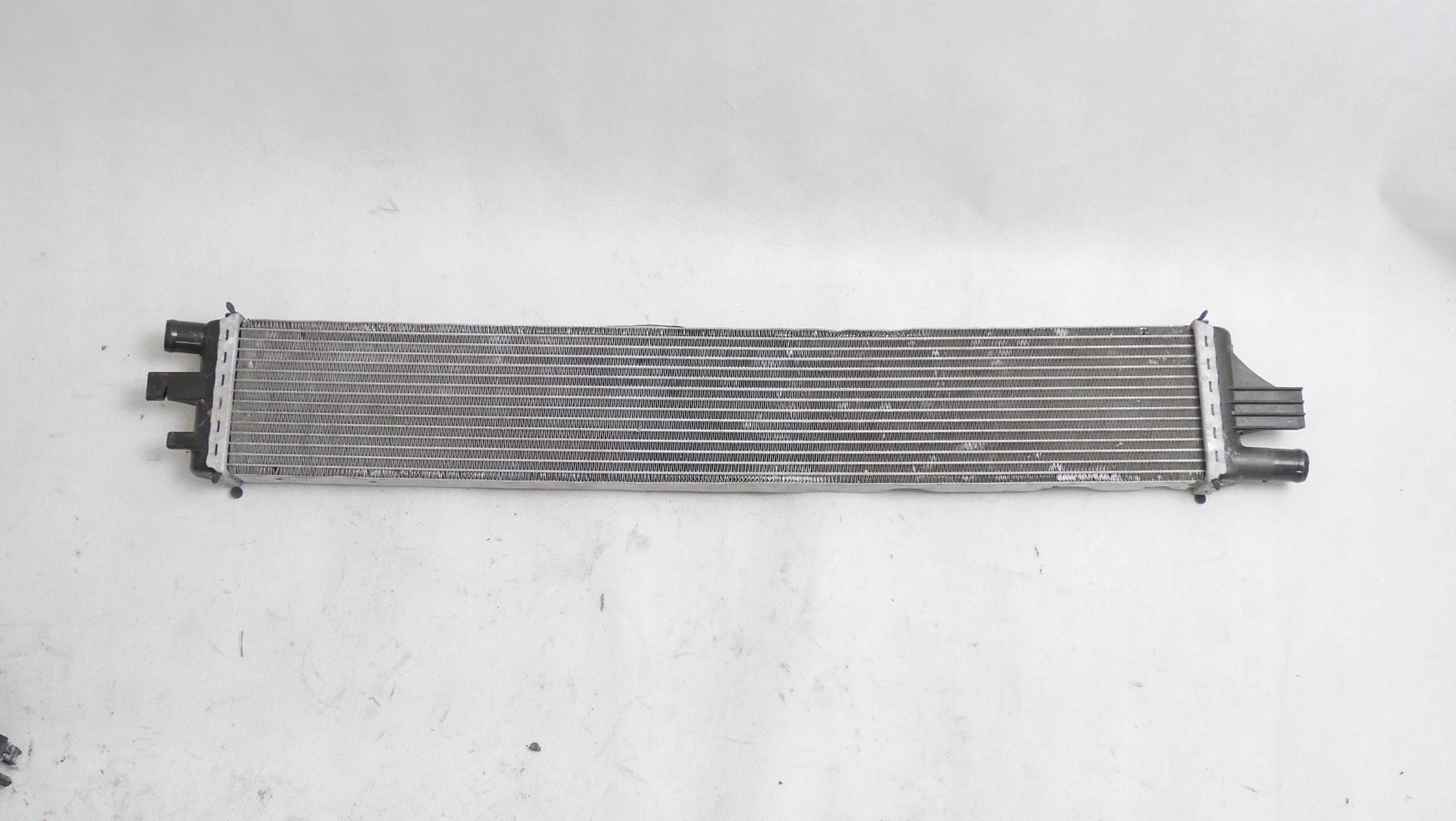 RENAULT MASTER DODATKOWA CHŁODNICA WODY 214C10001R