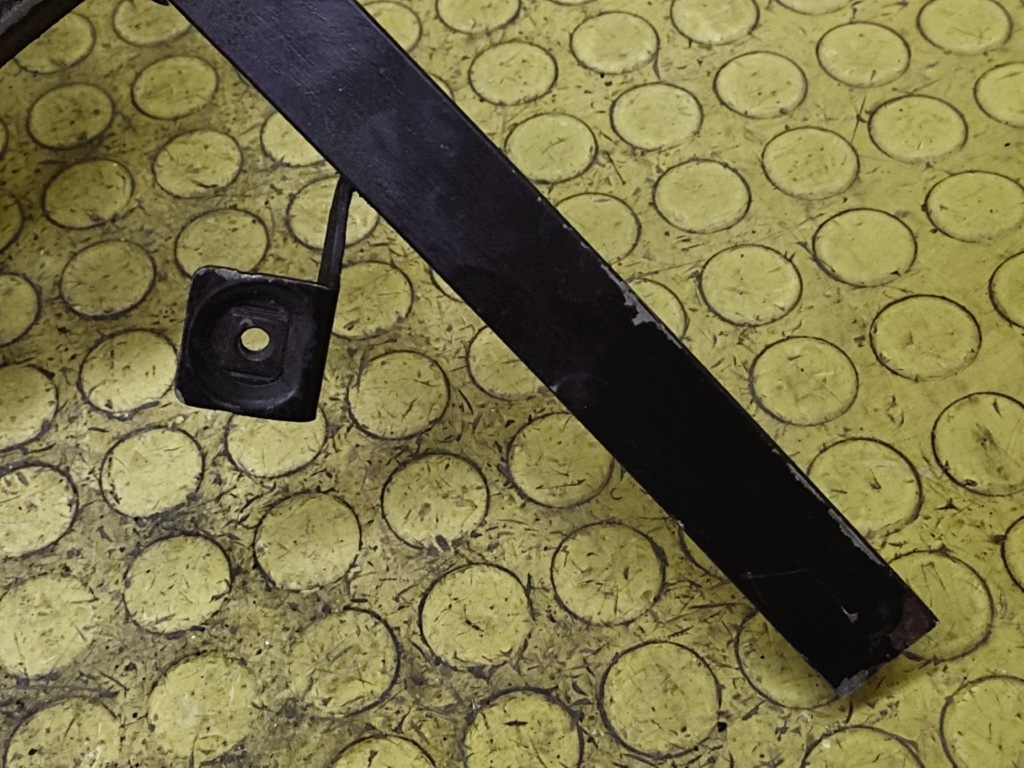 VOLVO XC 90 window door right rear part TROJKAT
