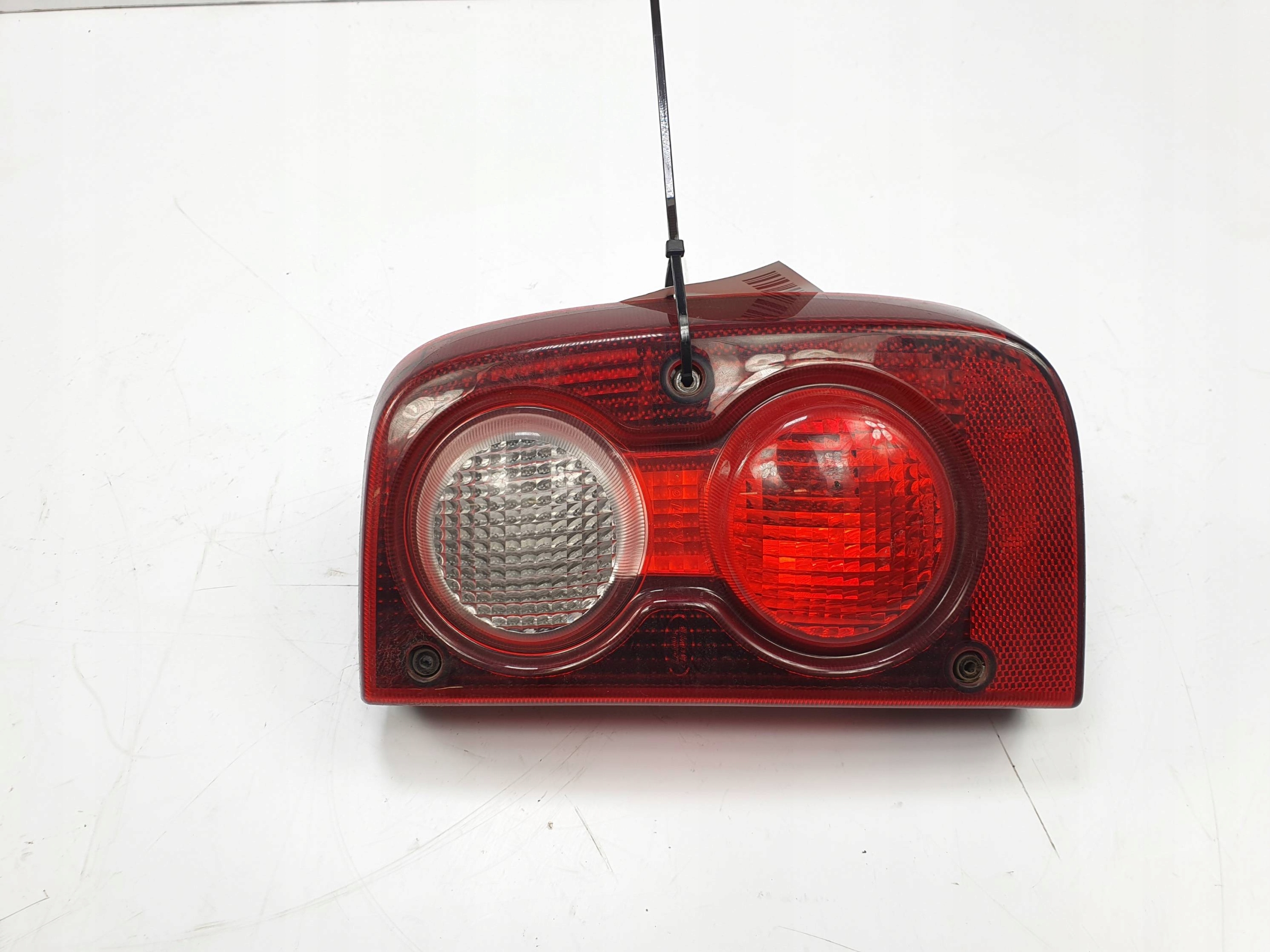 light right rear part XFB500 LAND ROVER FREELANDER