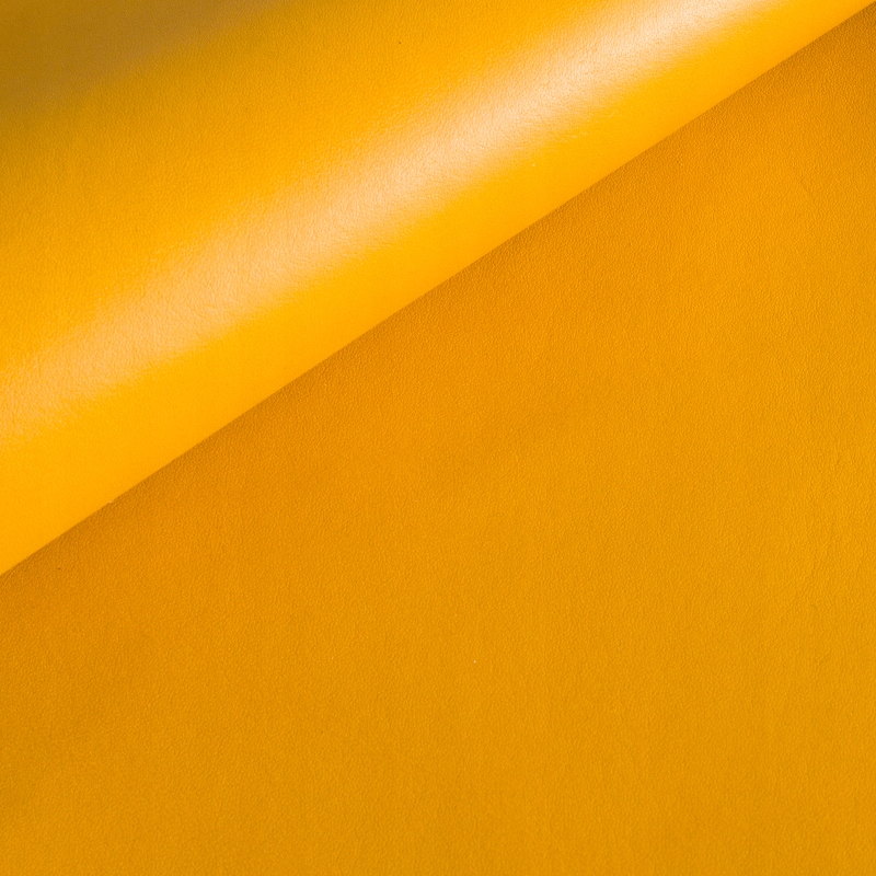 Hovězí kůže vyčiněné rostlinně 1.2 mm-giallo-A2