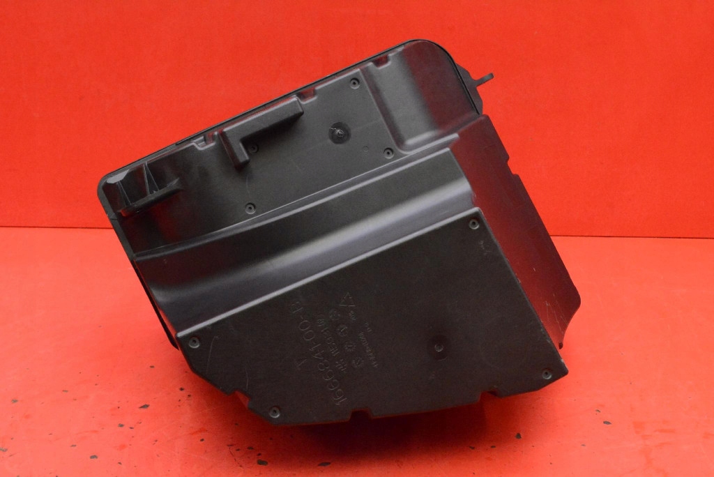 speaker SUBWOOFER 1656267-00-B TESLA MODEL Y 20
