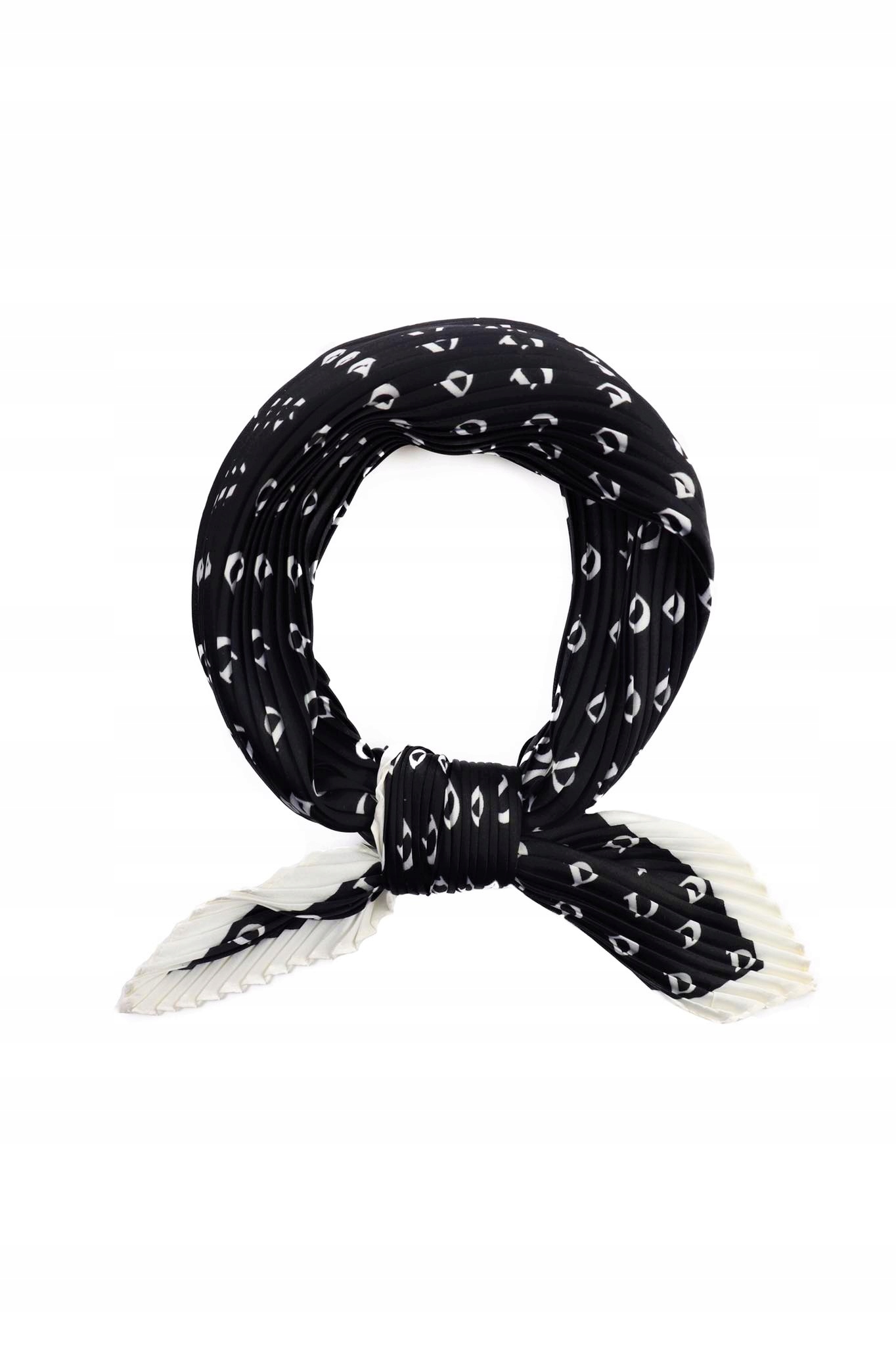 APASZKA GAWROSZKA karbowana czarno biała Marka inna