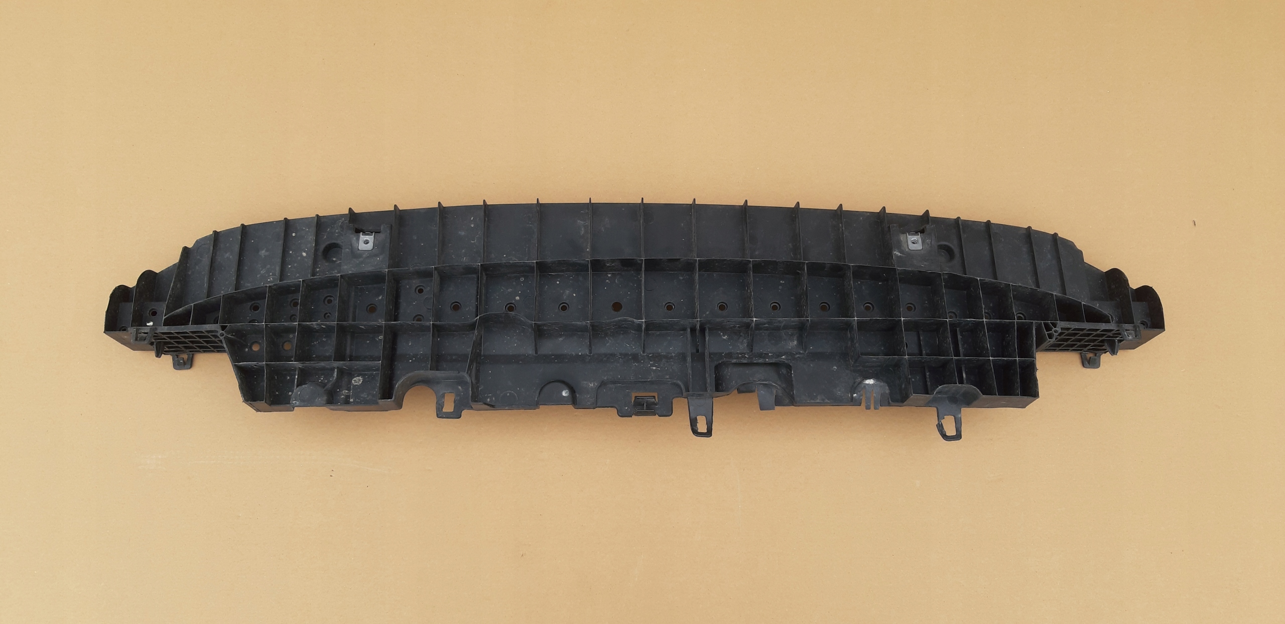 CITROEN C3 III OSŁONA PŁYTA POD ZDERZAK PRZÓD 9813379780 EAN (GTIN) 5903107405370