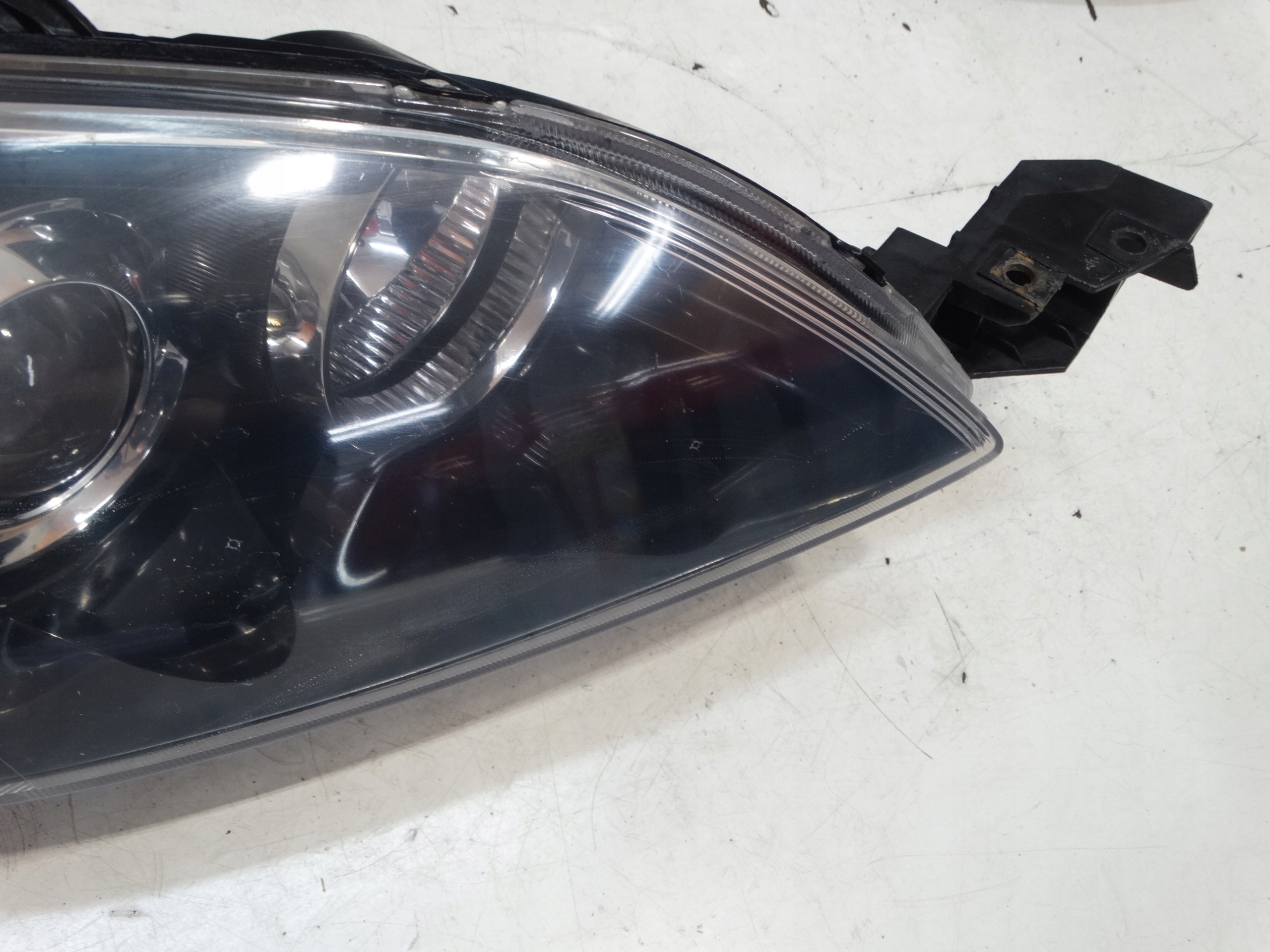 REFLEKTOR light right front MAZDA 3 STANLEY P2951