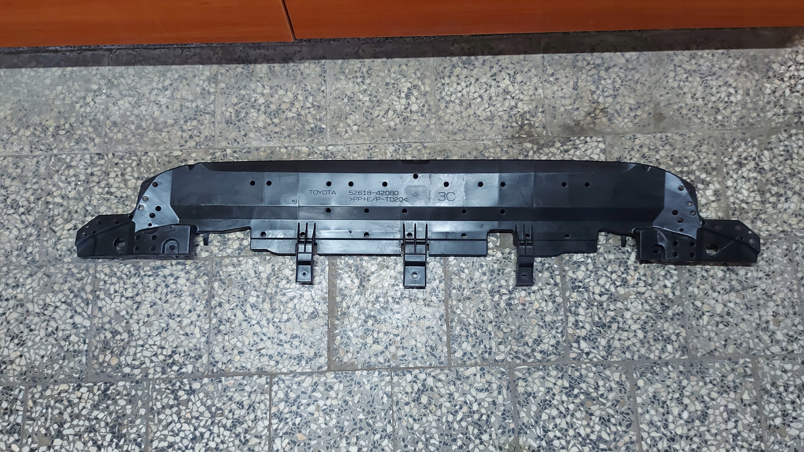 ABSORBER cover below bumper TOYOTA RAV4 V 18