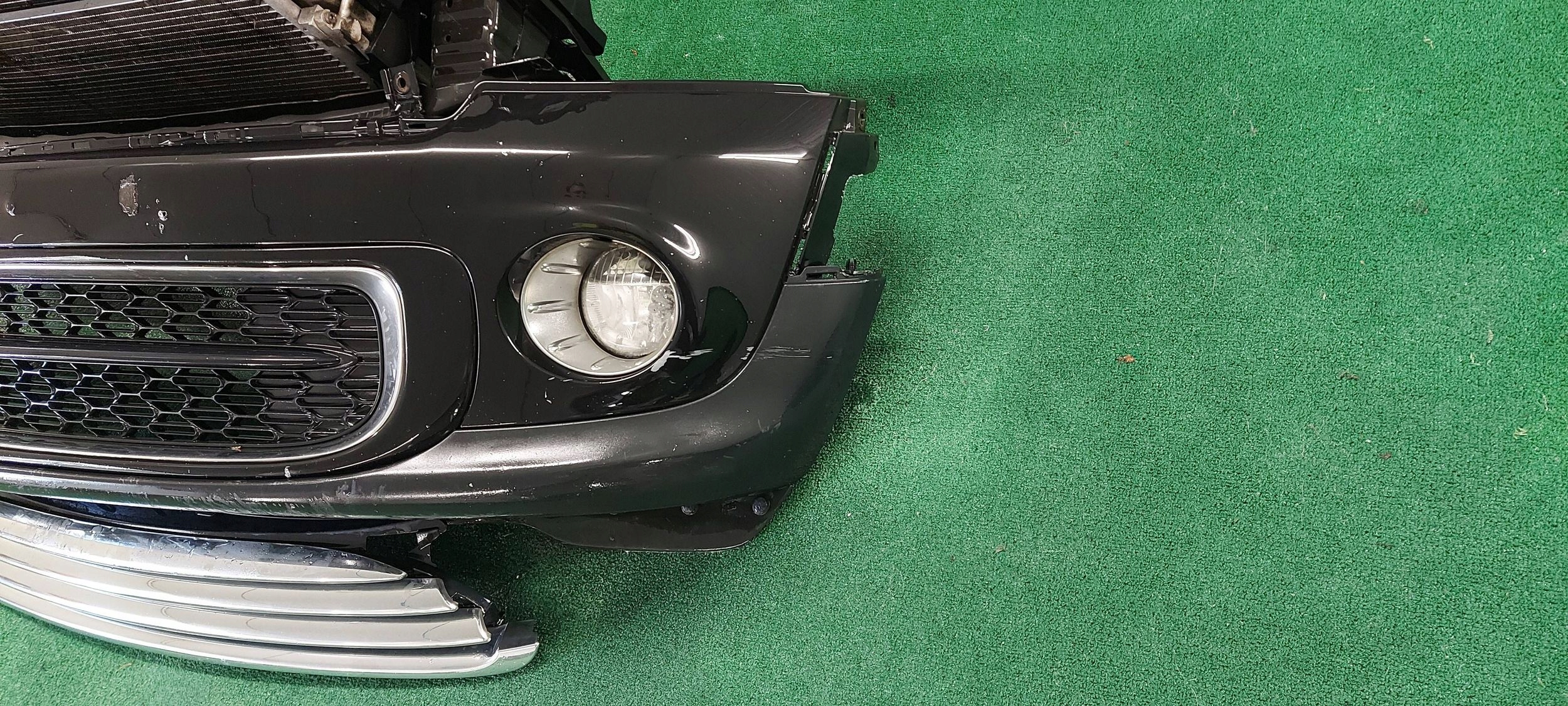 bumper front+ grill MINI R55 R56 R57 R58 LAK: A94/9