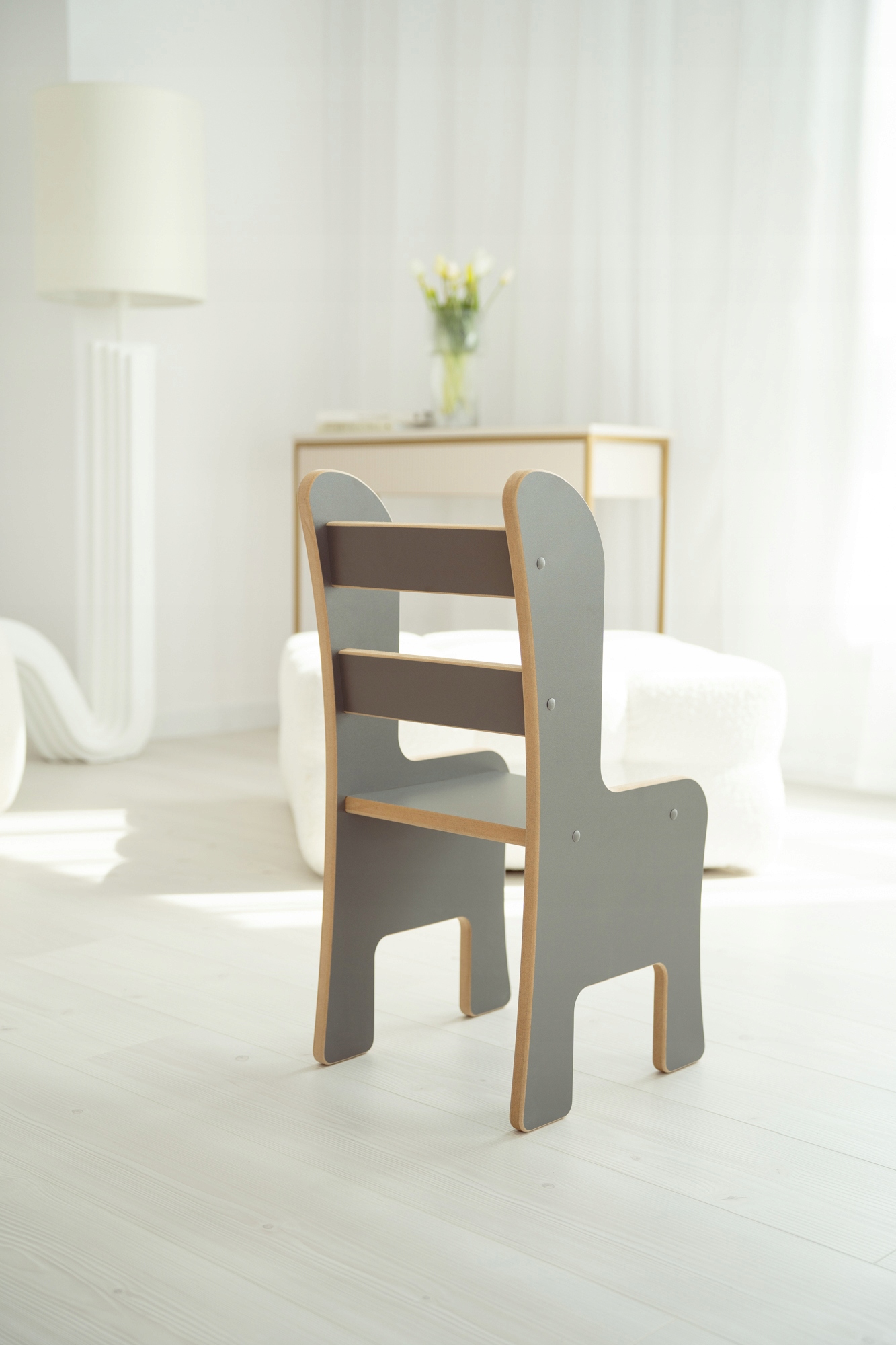 KRZESEŁKO MONTESSORI KRZESŁO DO STOLICZKA BUJAKA SZARE TUPTI.WOOD EAN (GTIN) 7391257423401