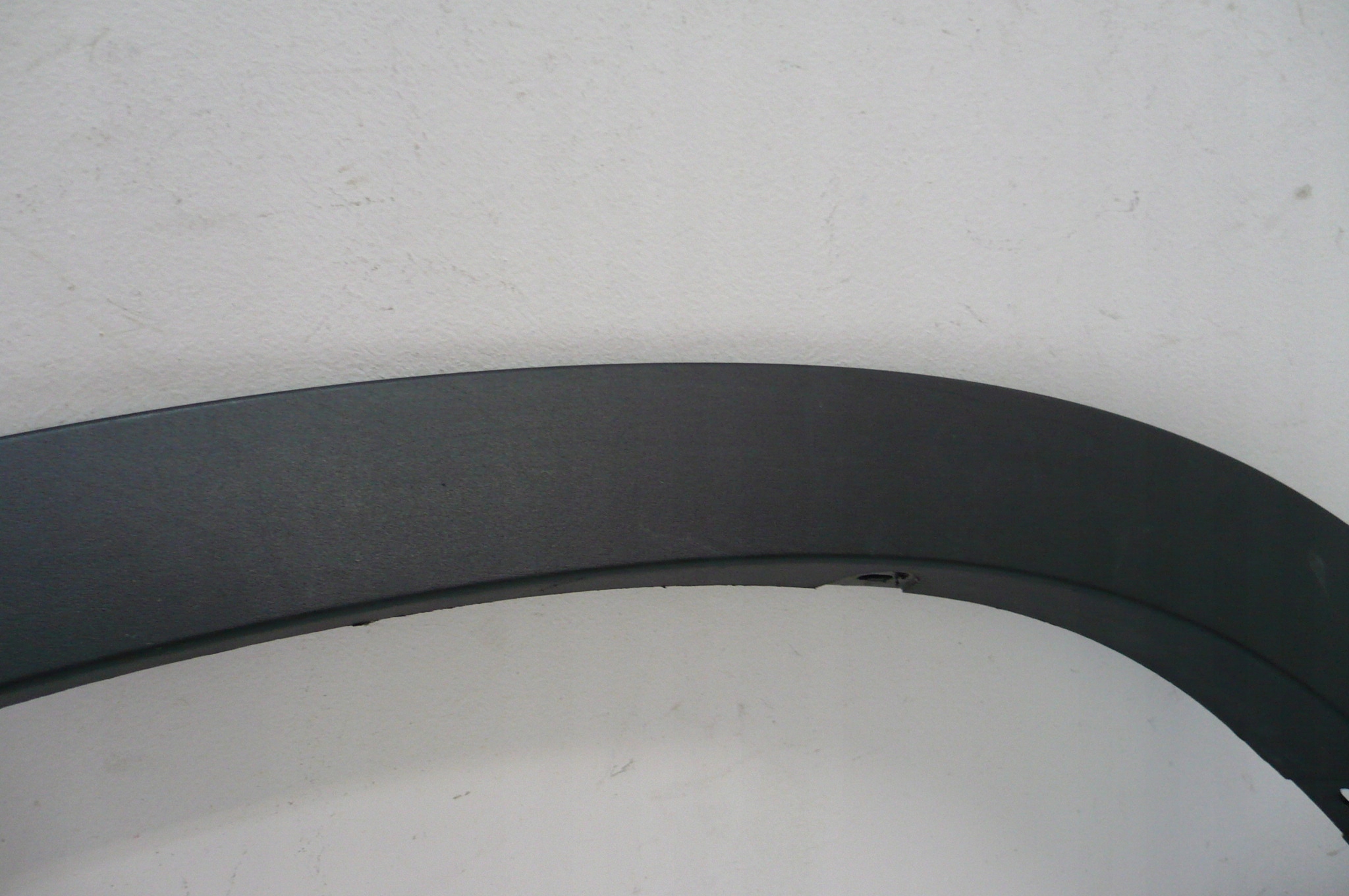BMW X5 E70 2006-09 R lišta blatníku levá záď