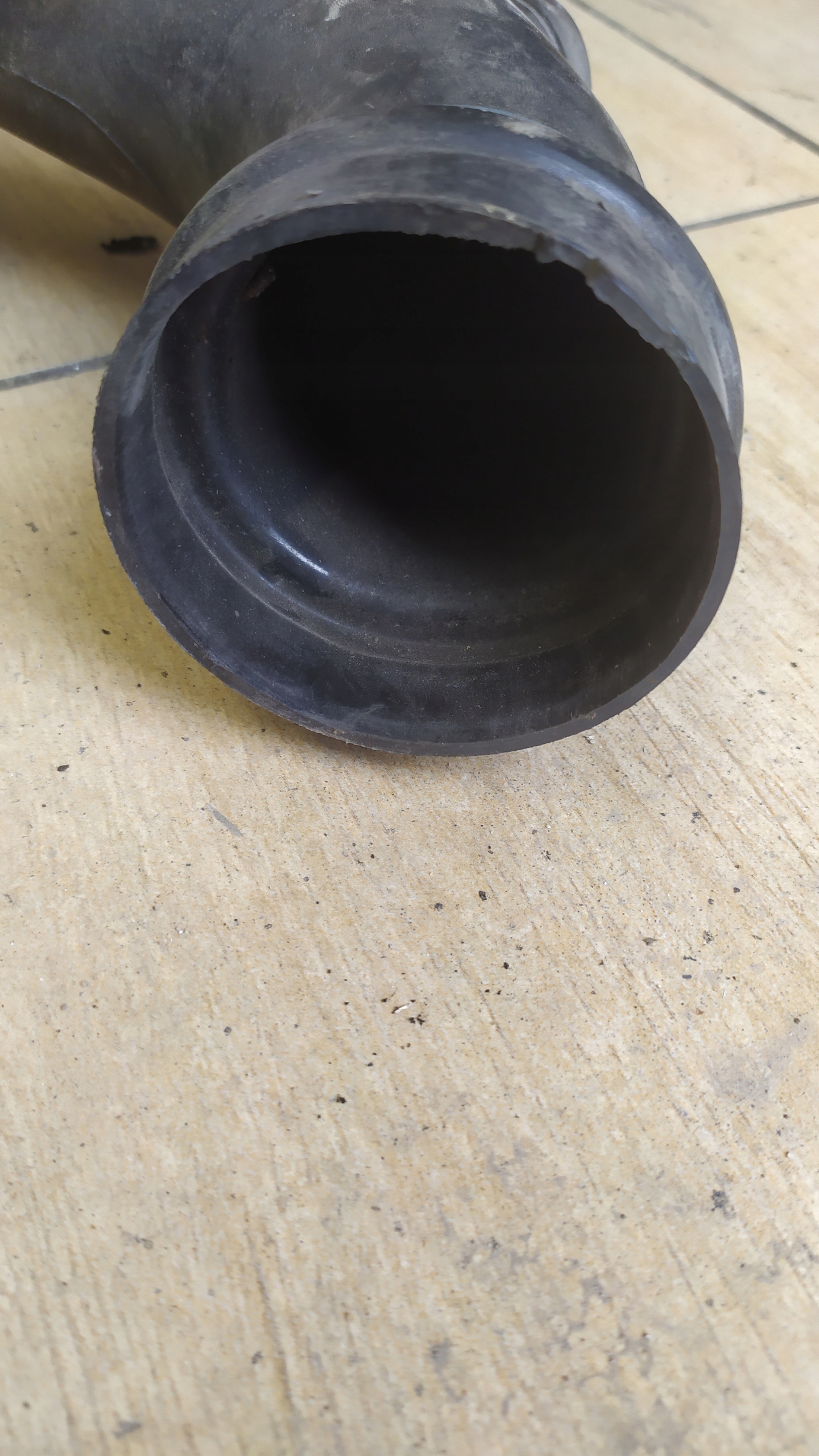 #8Z0129658E# труба впуск Воздух Audi A2 1.4 tdi