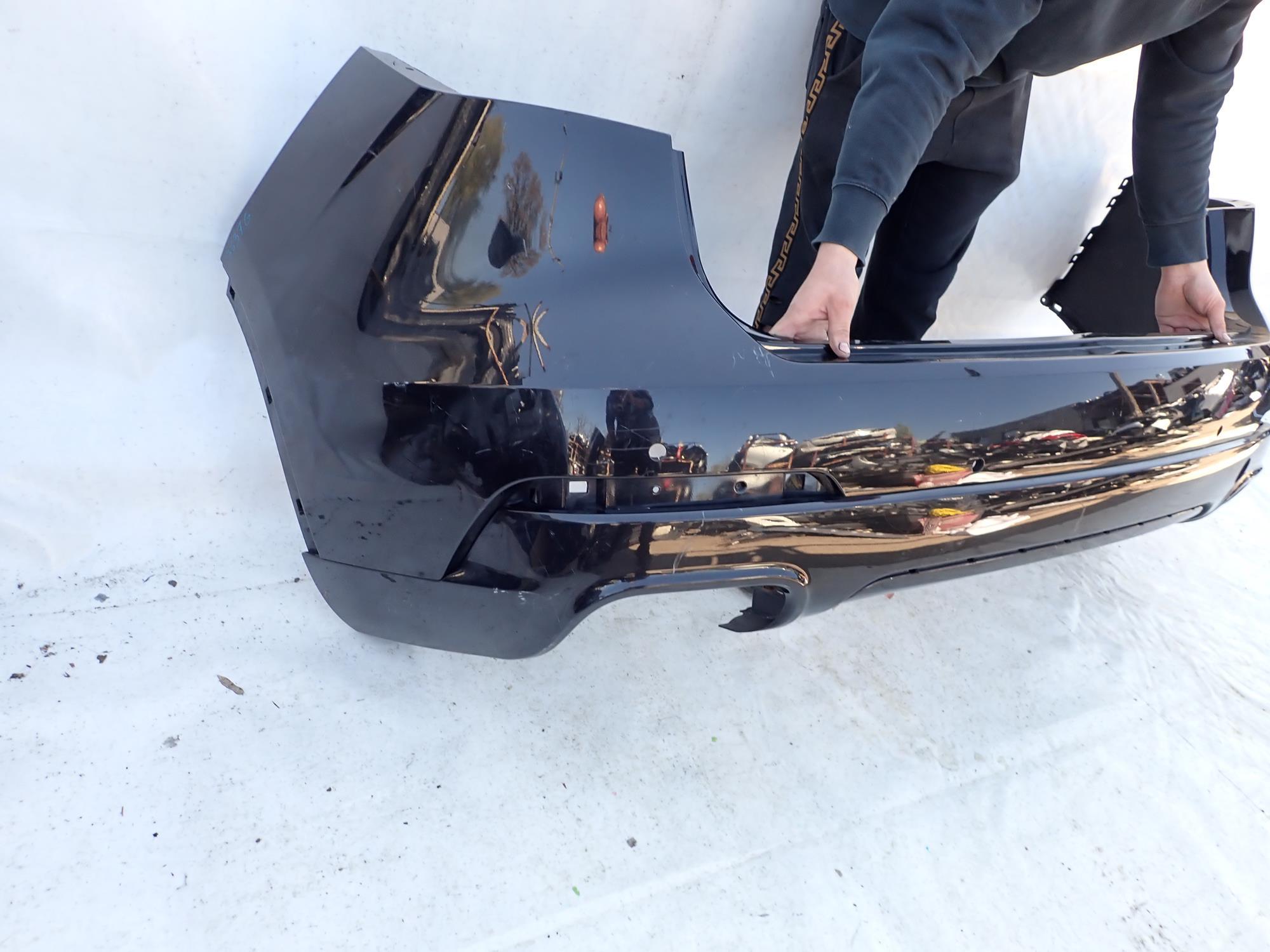 MASERATI LEVANTE 16-> bumper rear part rear PDC