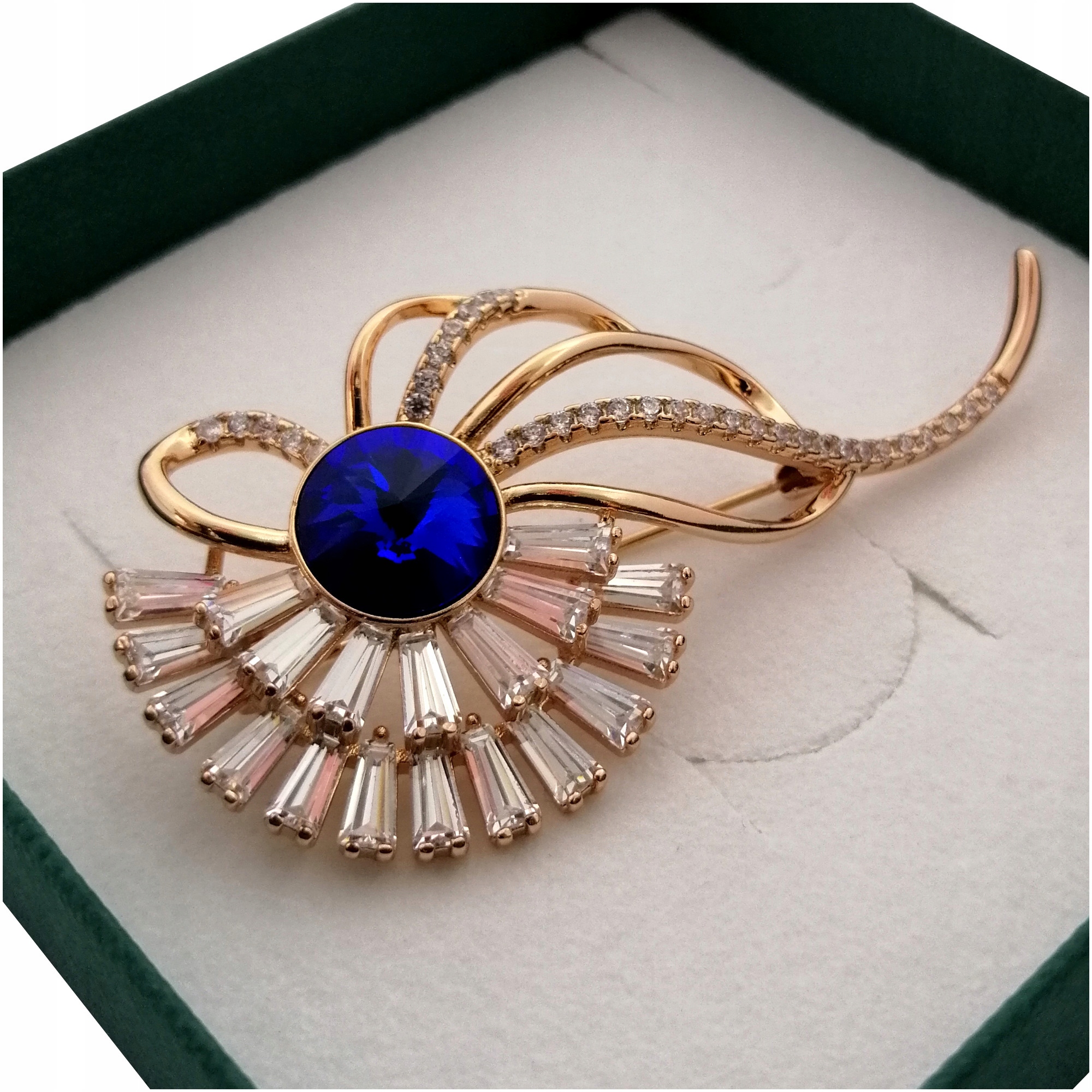 Zlatá Brož Sapphire Crystal Dárek Gravírování